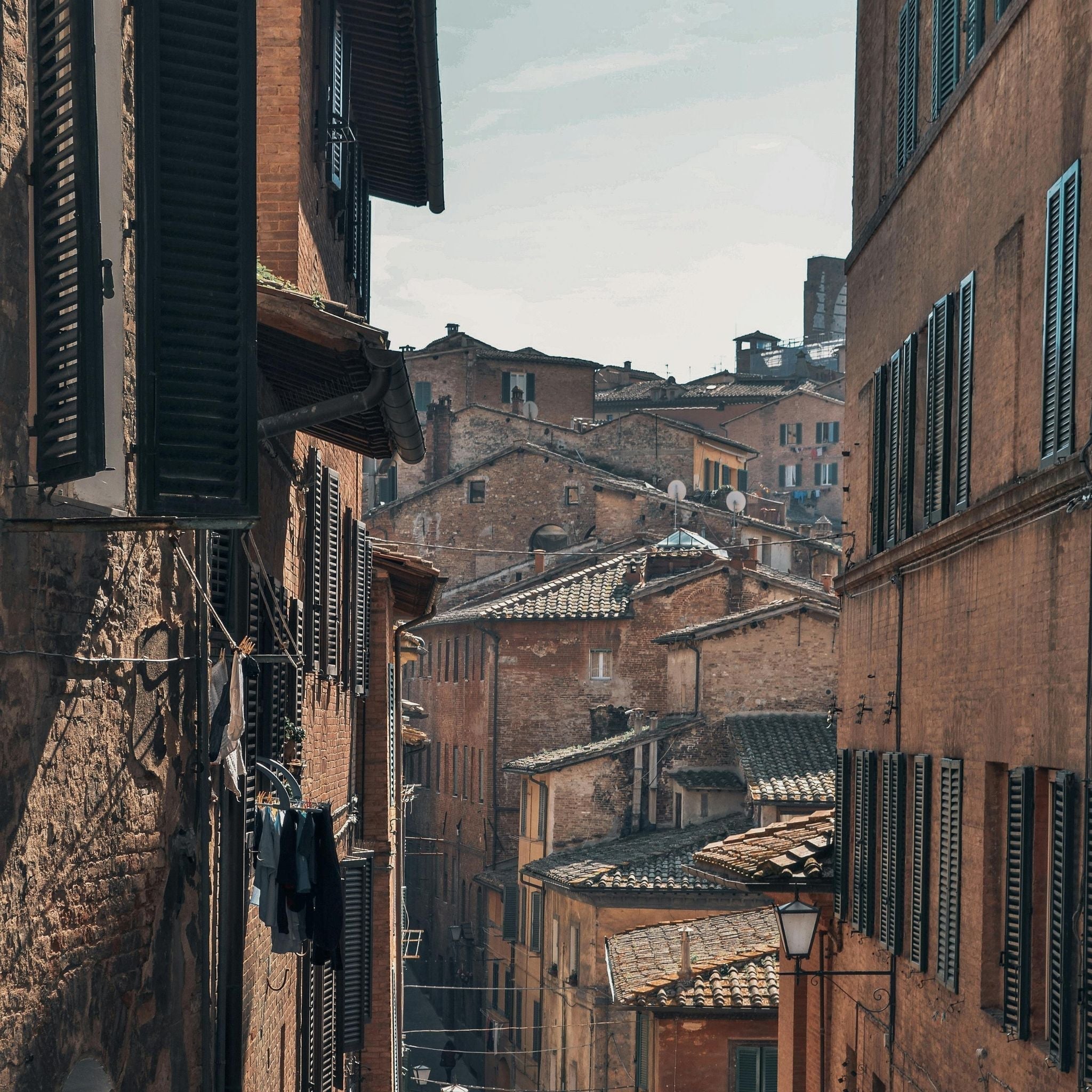 Ancient_buildings_Tuscany_city_center