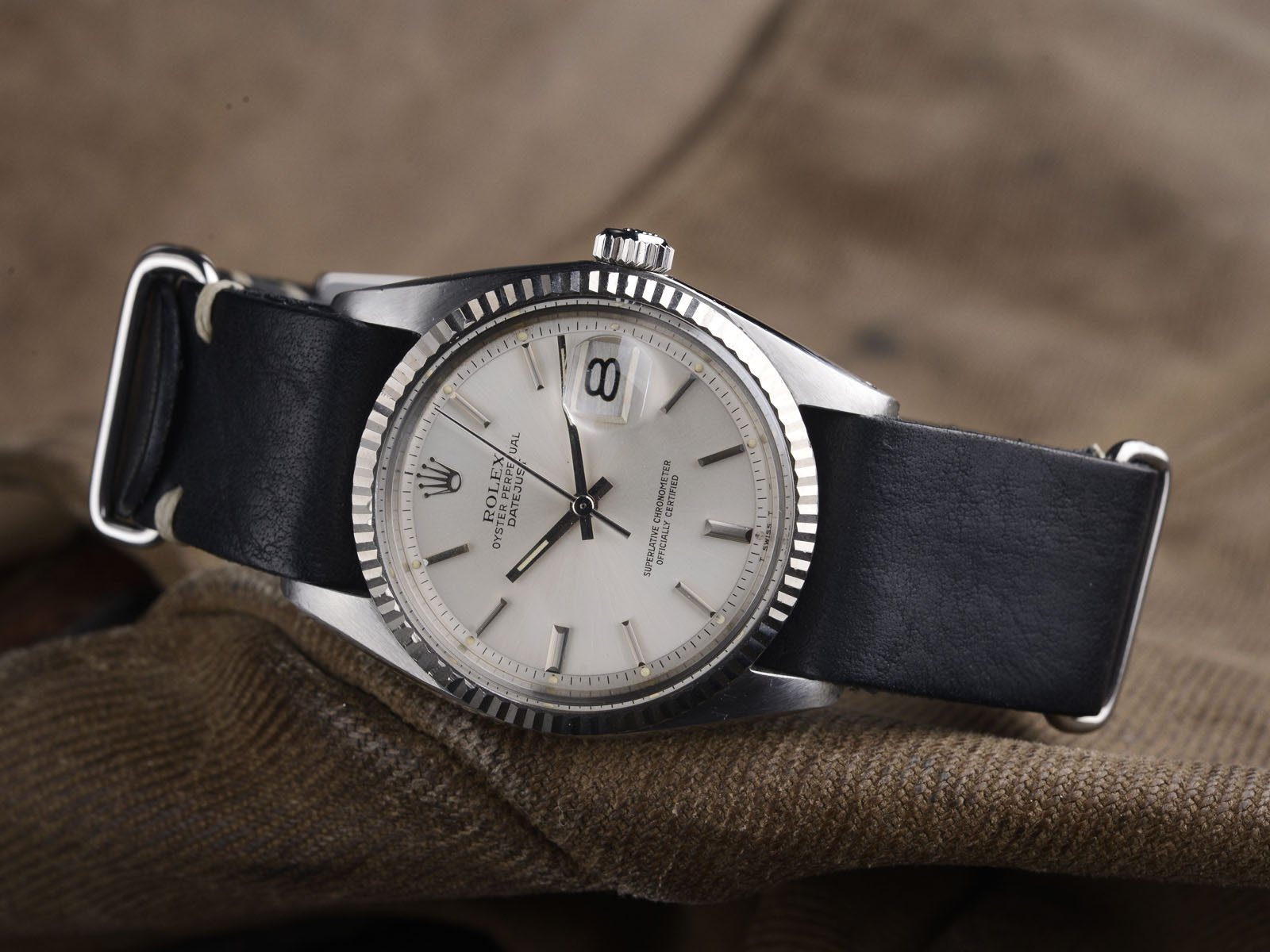 VINTAGE ROLEX 1603 DATEJUST SILVER DIAL 1978