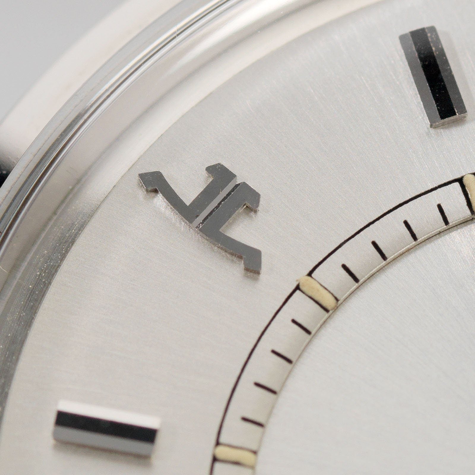 Rare Jaeger le Coultre Memovox Silver Dial 875.42
