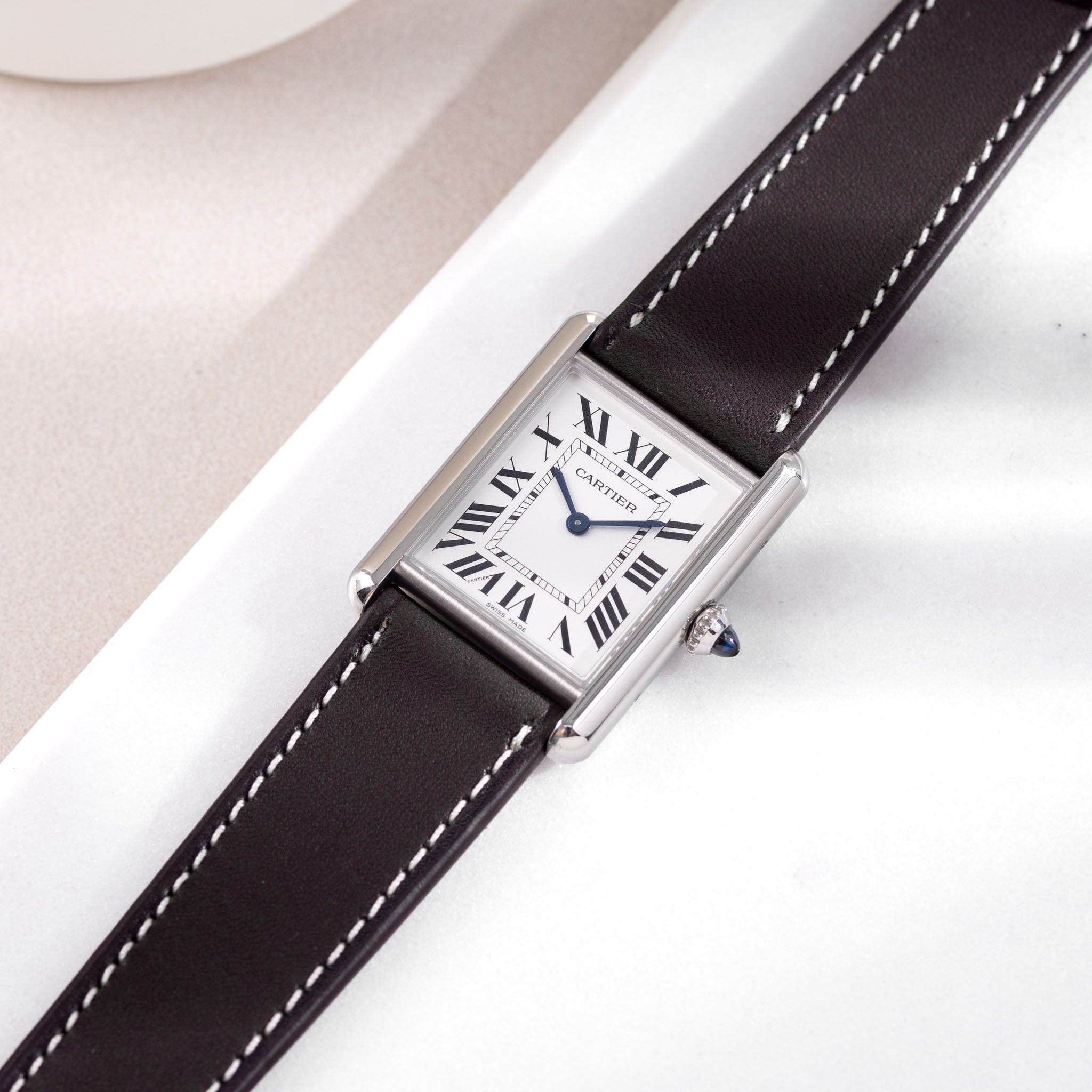 Horlogeband voor Cartier Tank Must (2021-2024) - The Barenia Dark Cognac Brown