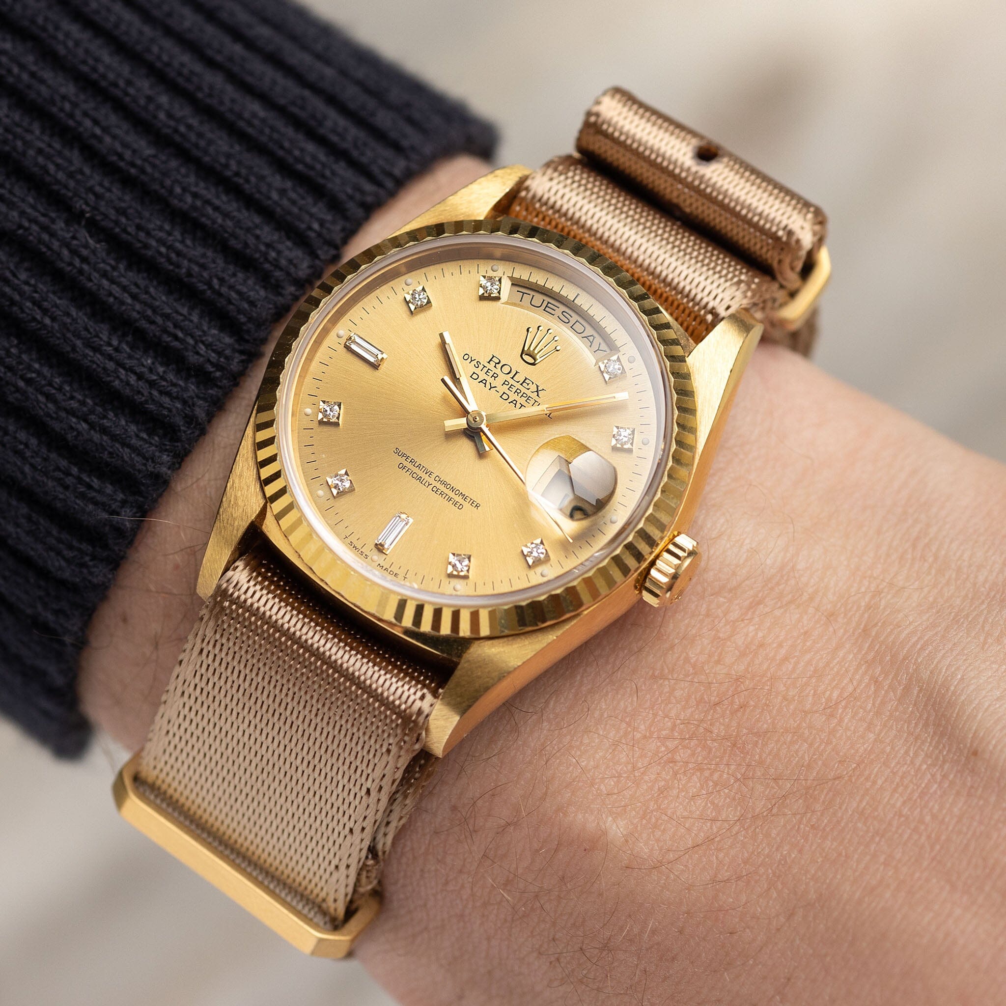 Deluxe Nylon Nato Horlogeband Coyote Brown - Mat Goud