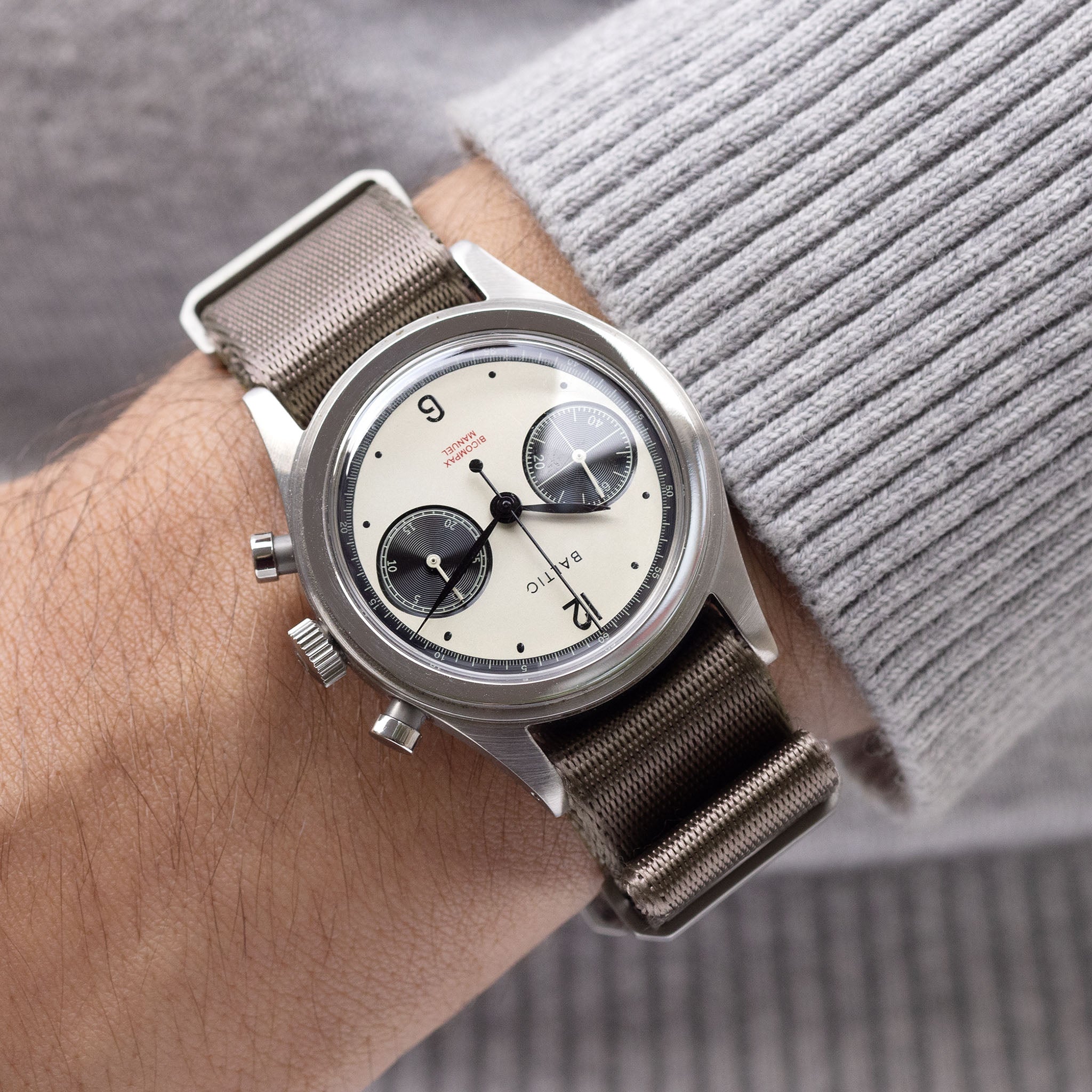 Deluxe Nylon Nato Horlogeband Taupe Grijs