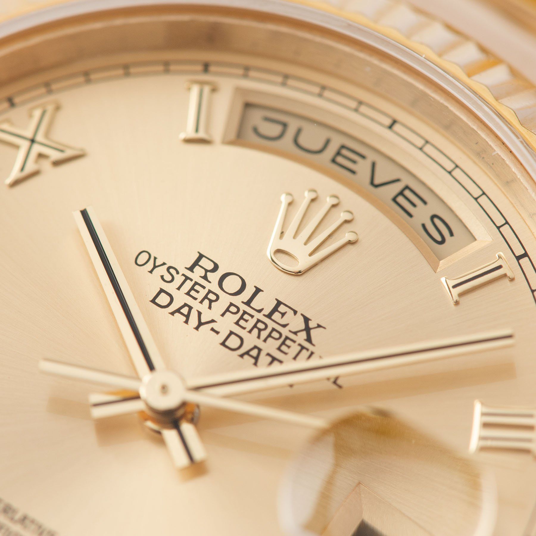 Rolex Day-Date Champagne Roman Dial 118238