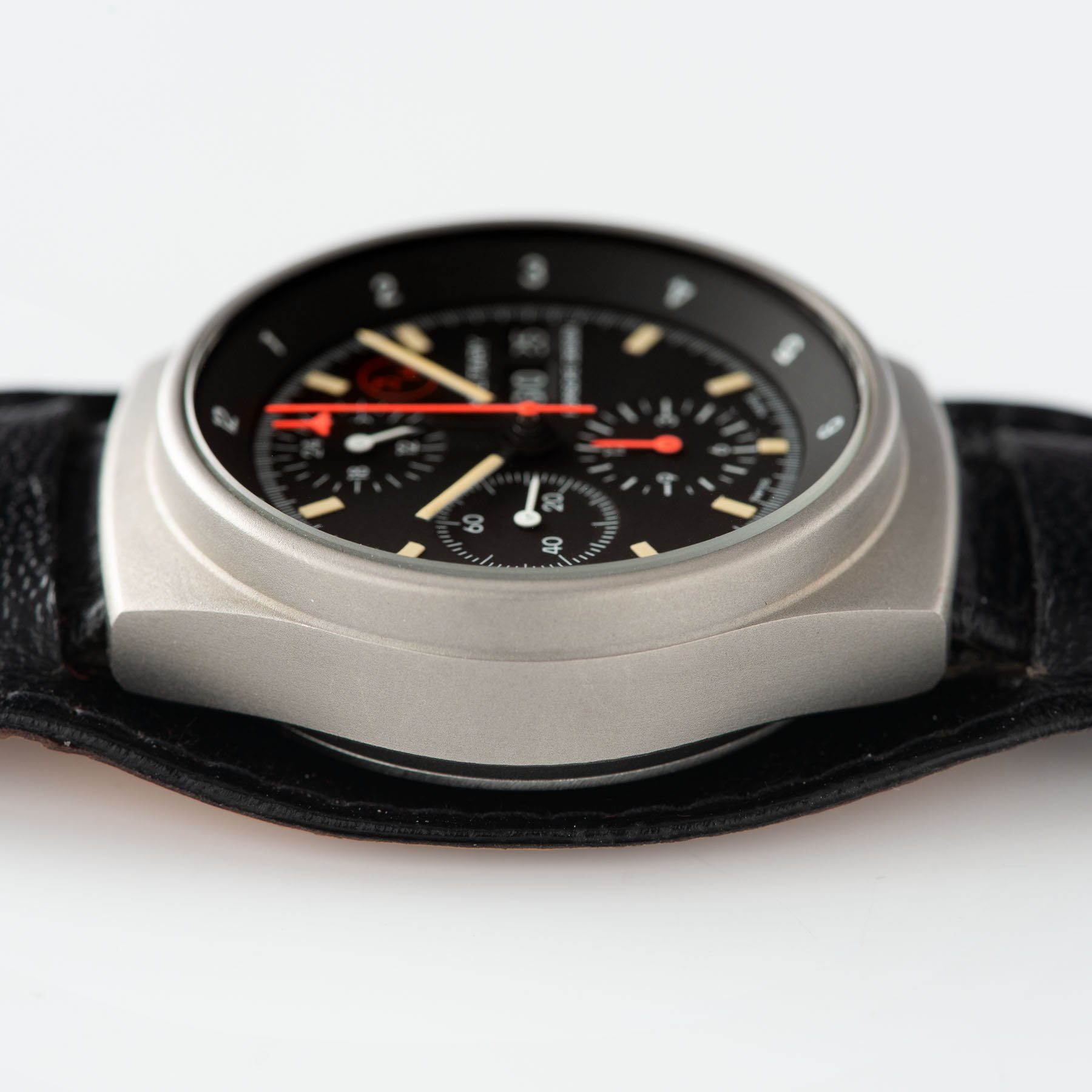 Porsche Design by Orfina Chronograph 1 Ref. 7177 on Bund