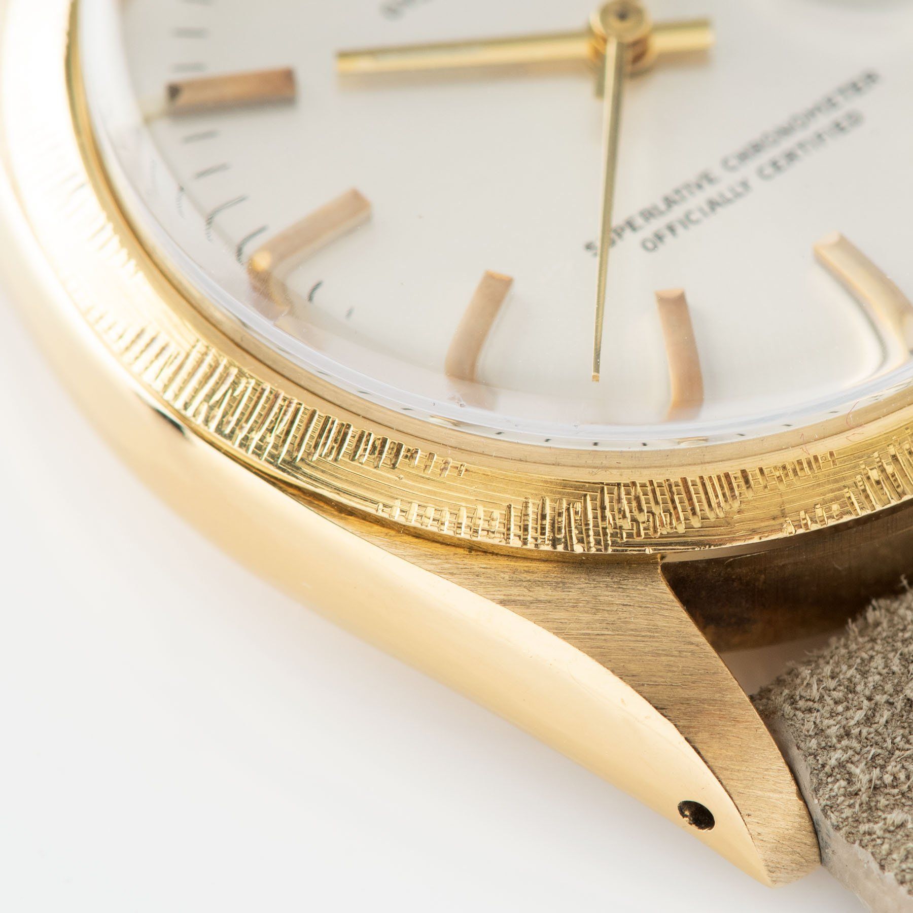 Rolex Date 1513 Yellow Gold Rare Bezel
