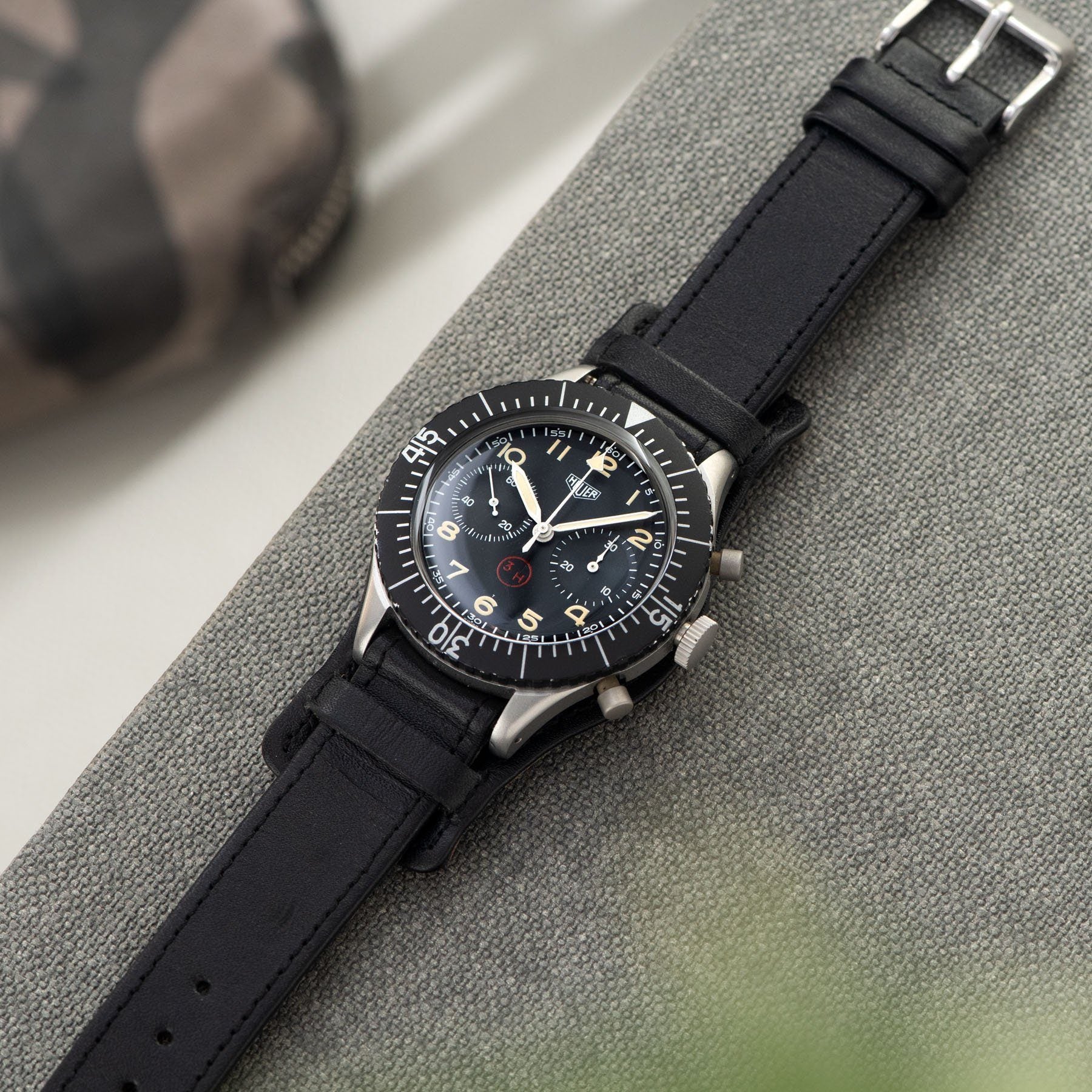 Heuer Chronograph Bundeswehr Issued Chrono 1550SG 3H