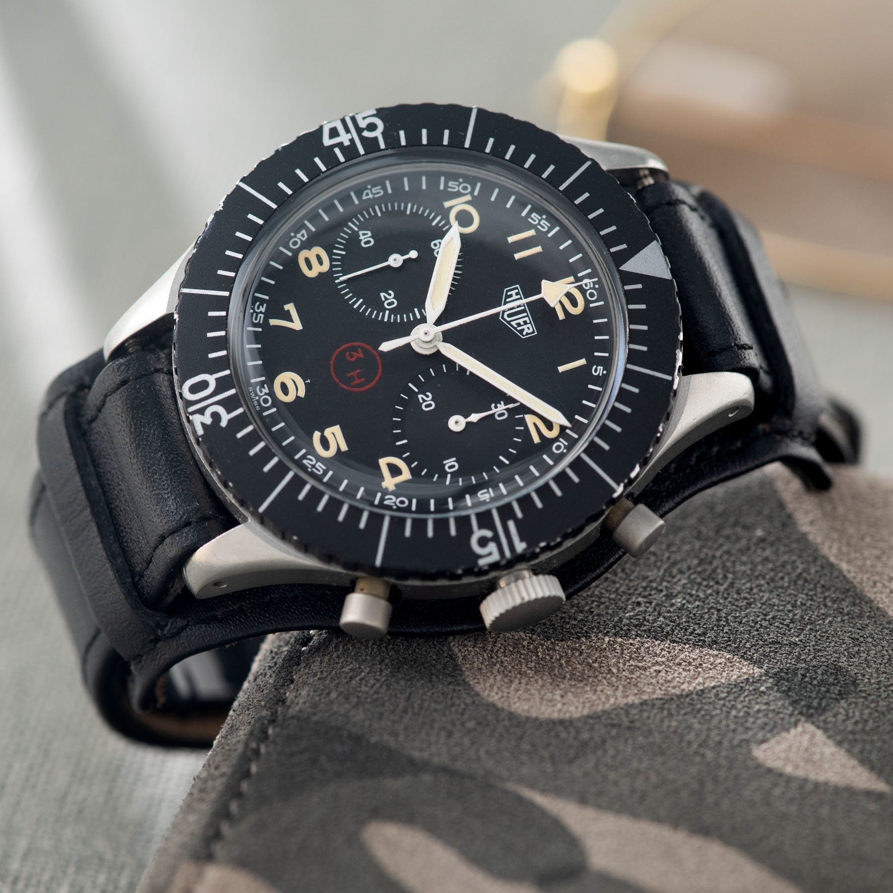 Heuer Chronograph Bundeswehr Issued Chrono 1550SG 3H