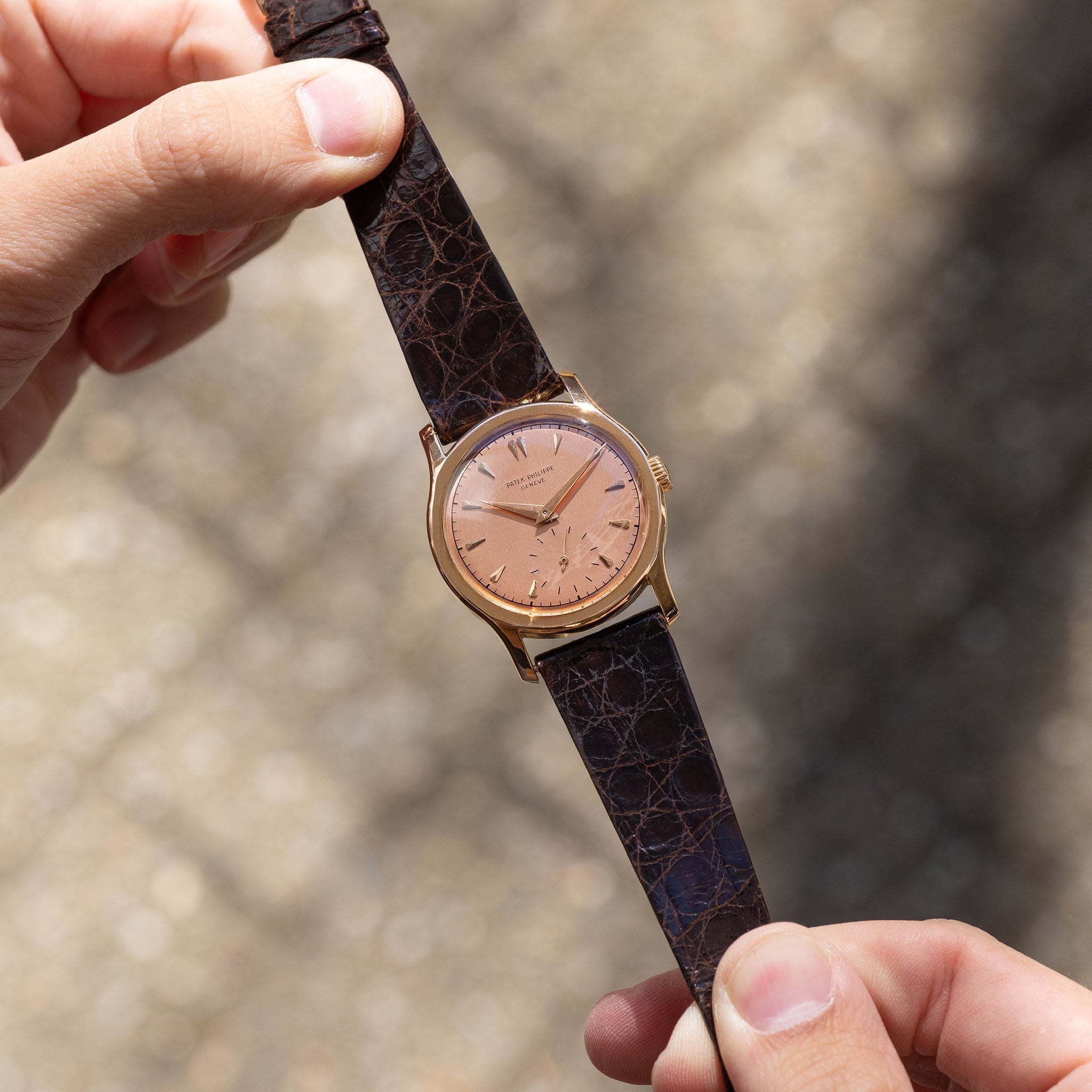 Patek Philippe Calatrava "pink on pink " ref 2450 in 18 k rose gold with extract of archives