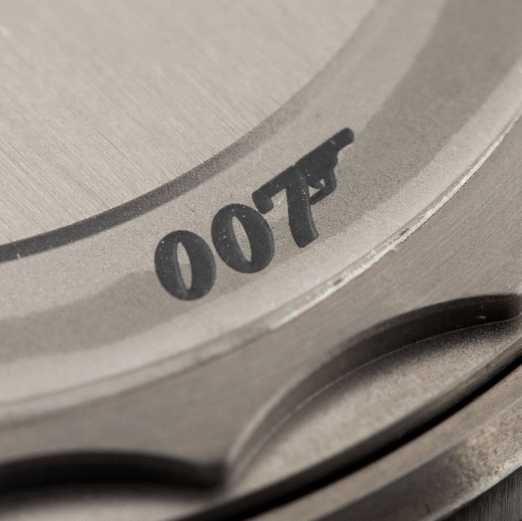 Omega Seamaster 300 James Bond Reference 210.90.42.20.01.001