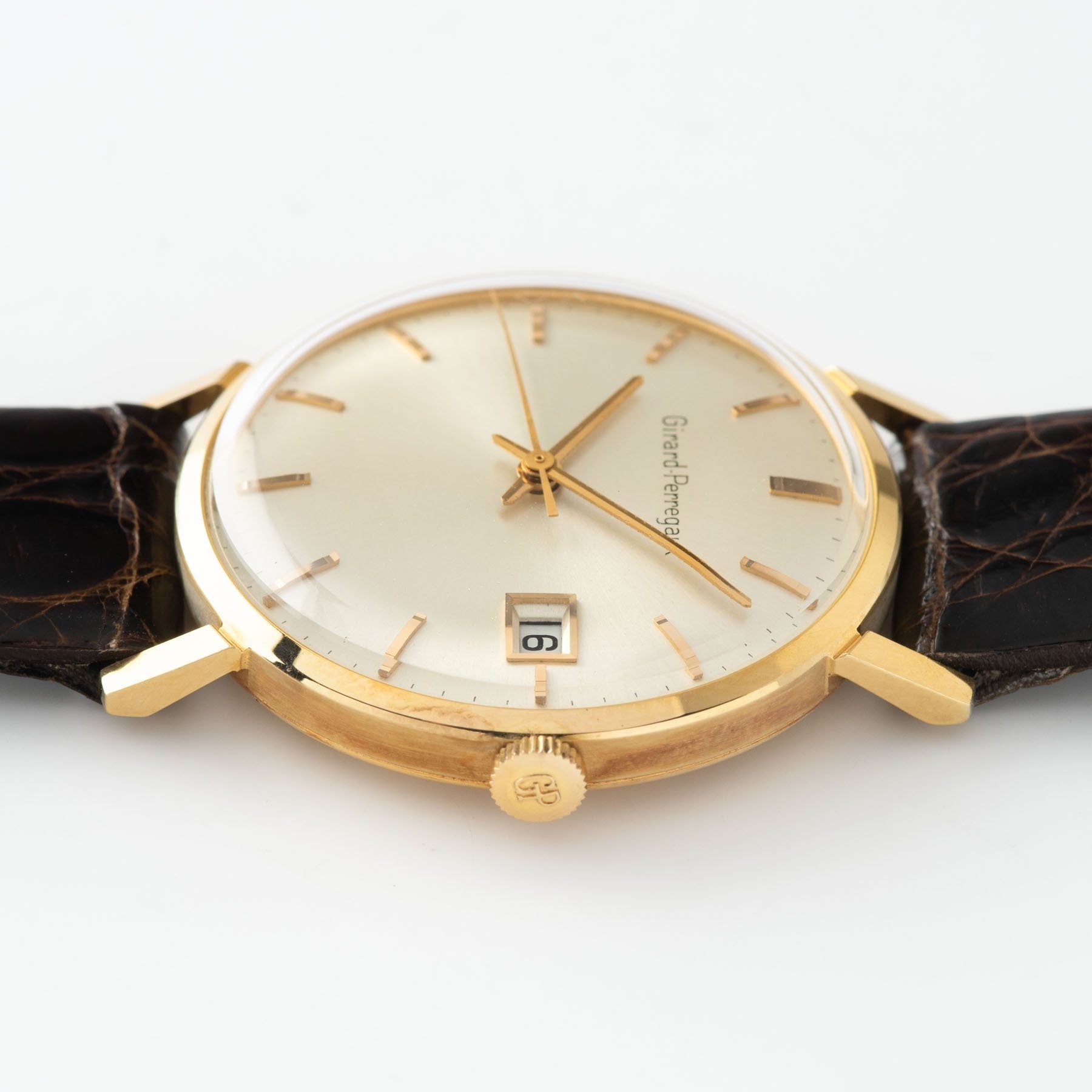 Girard Perregaux Dress Watch with box and paper New Old Stock