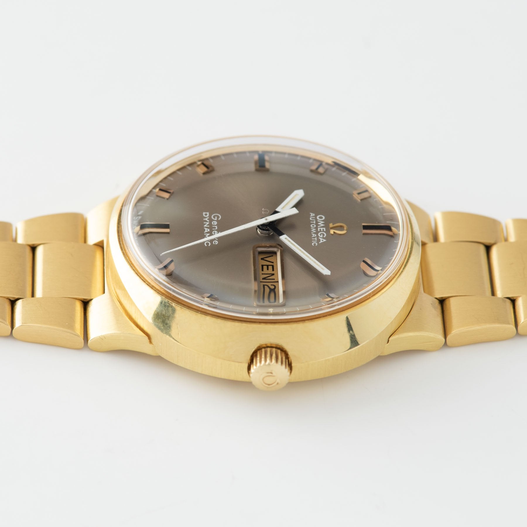 Omega Dynamic Yellow Gold Grey Dial Ref 166.079