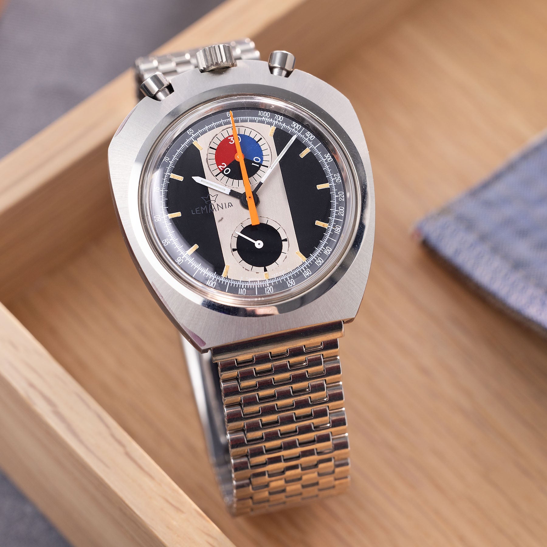 Lemania Bullhead Chrono ref 9601 NOS