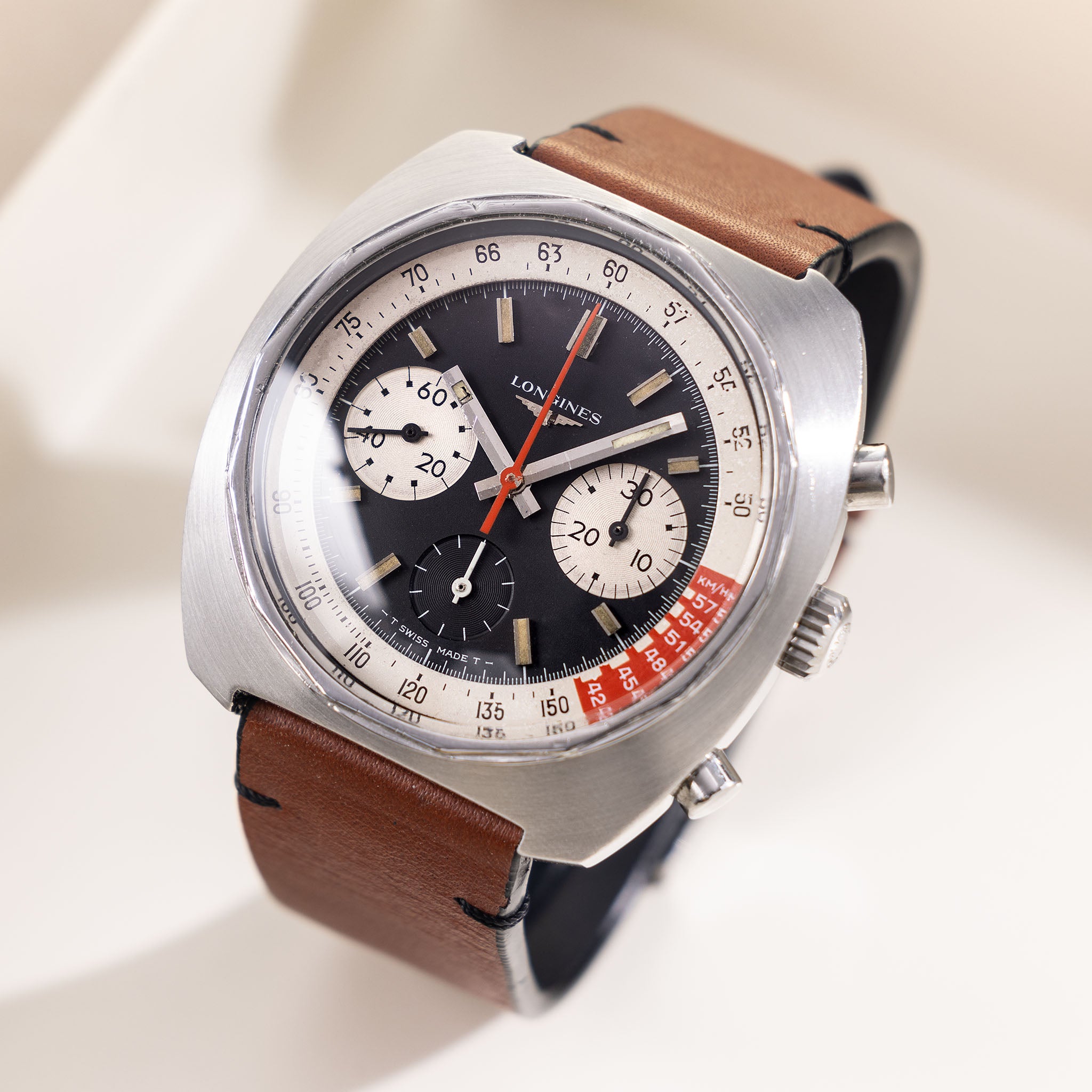 Longines Chronograph Singer Dial Ref. 8226
