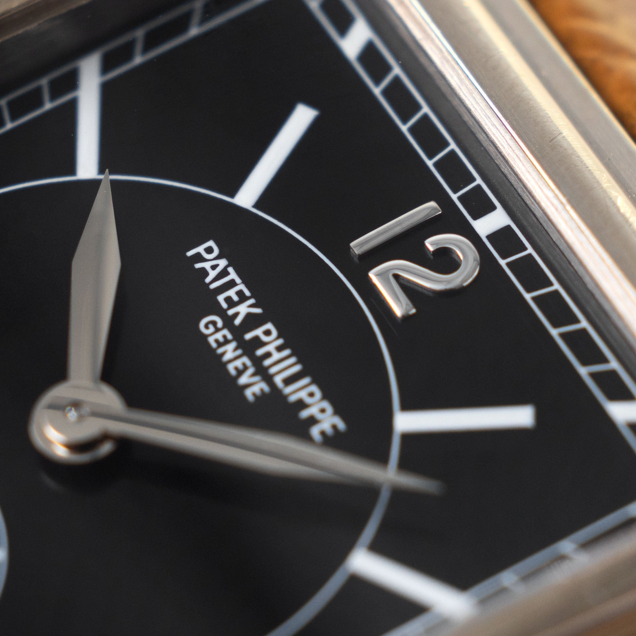 Patek Philippe Gondolo 5010G black dial with original box and certificate of origine