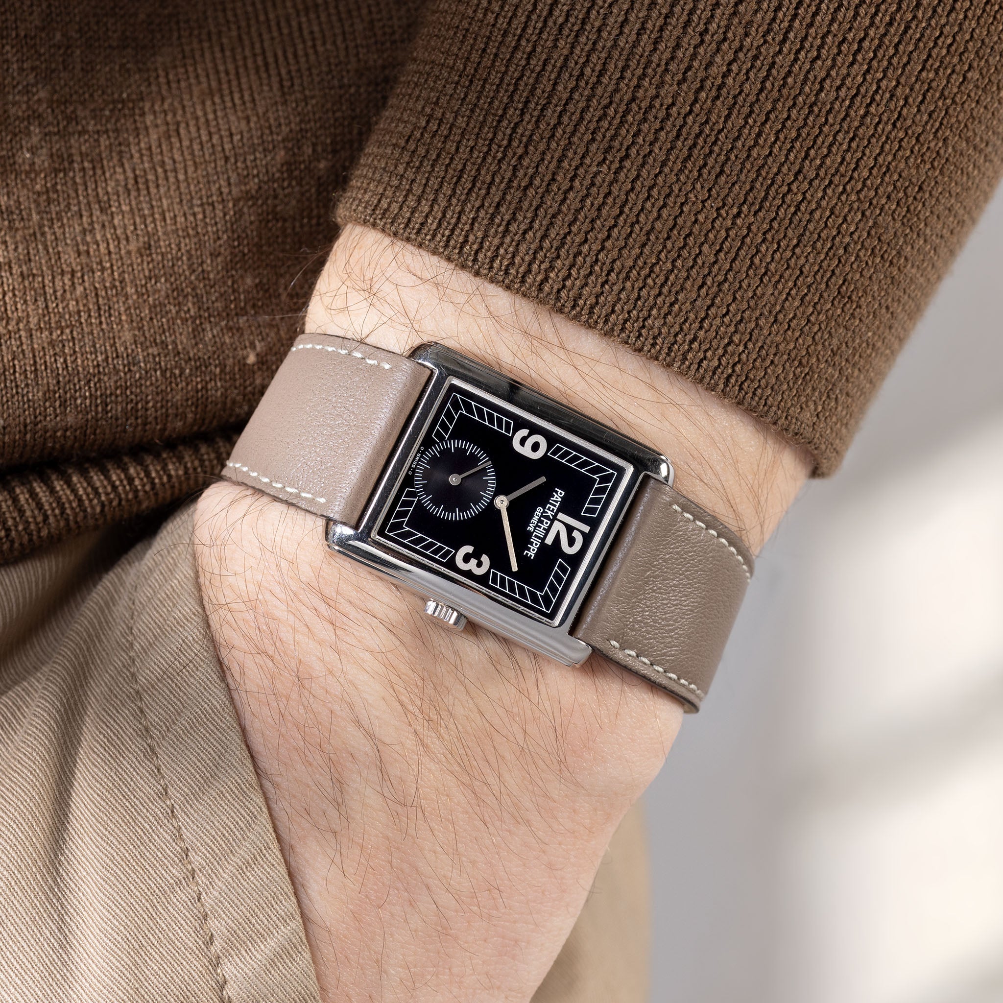 Patek Philippe Gondolo Black Sigma Dial in 18K White Gold Ref. 5014G