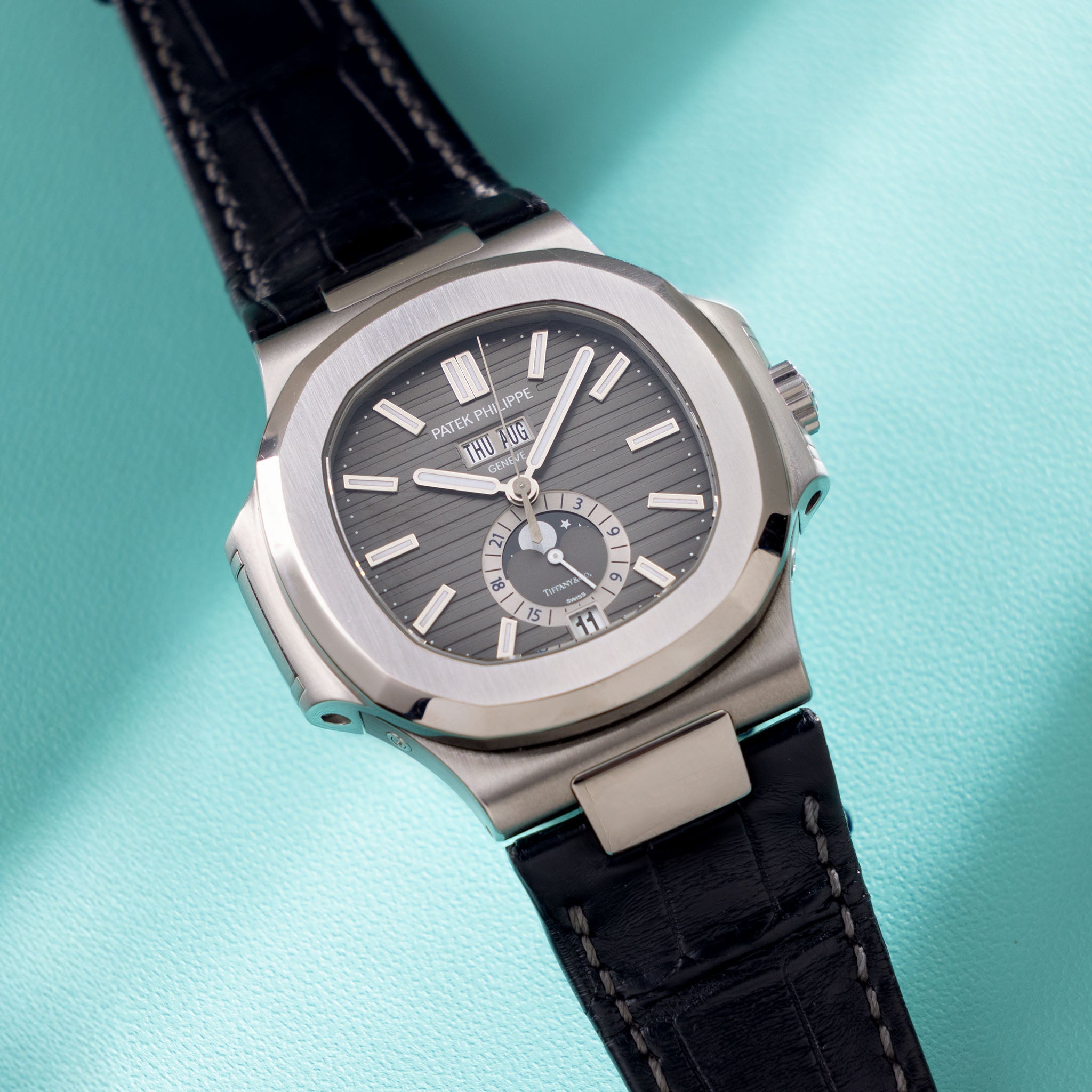 Patek Philippe Nautilus 5726A Annual Calendar retailed by "Tiffany & Co" New York Full Collectors Set