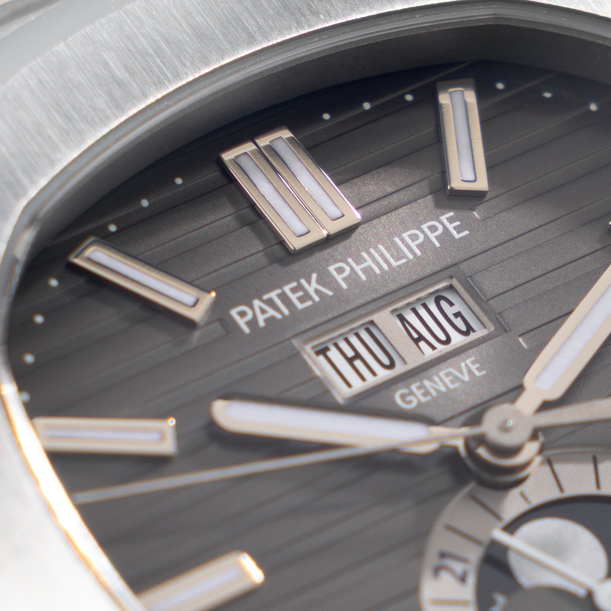 Patek Philippe Nautilus 5726A Annual Calendar retailed by "Tiffany & Co" New York Full Collectors Set