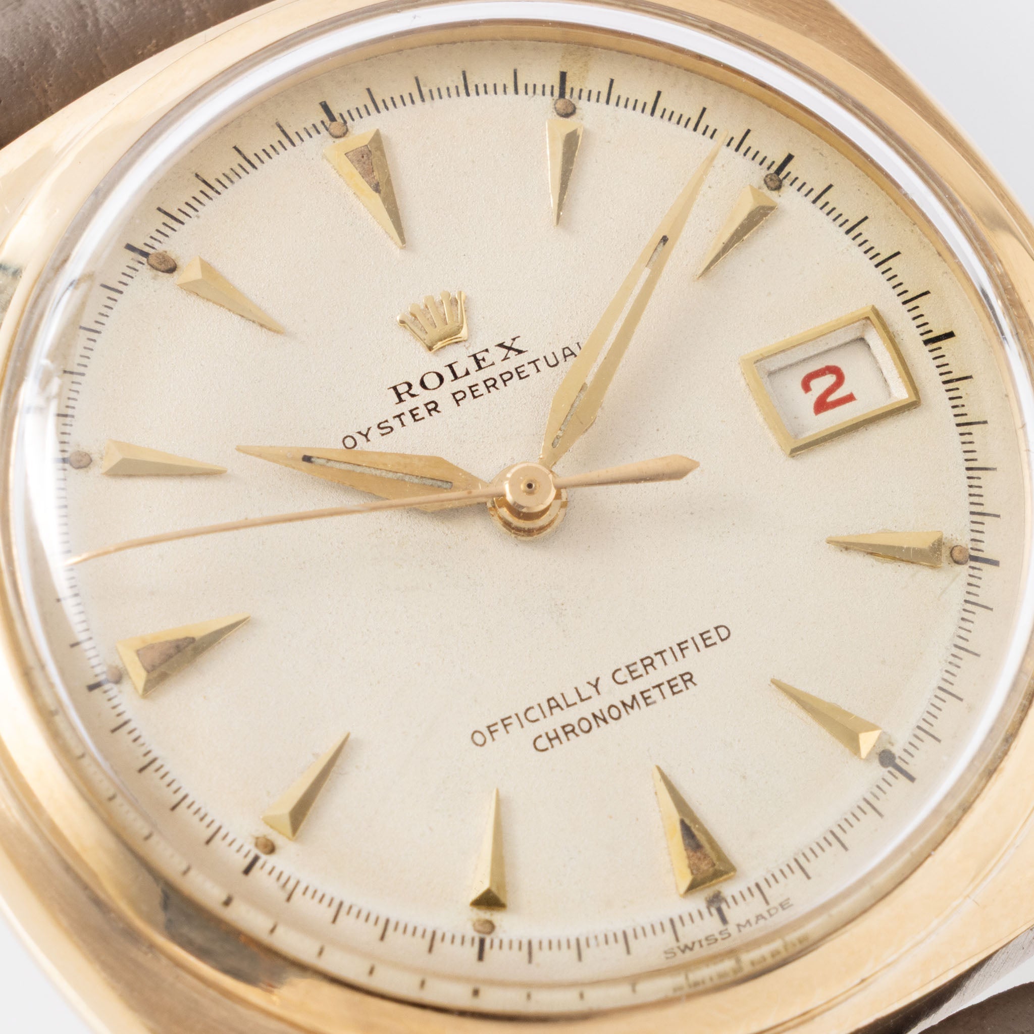 Rolex Oyster Perpetual ref. 6104 "Ovettone" Cream Dial in 18k yellow gold