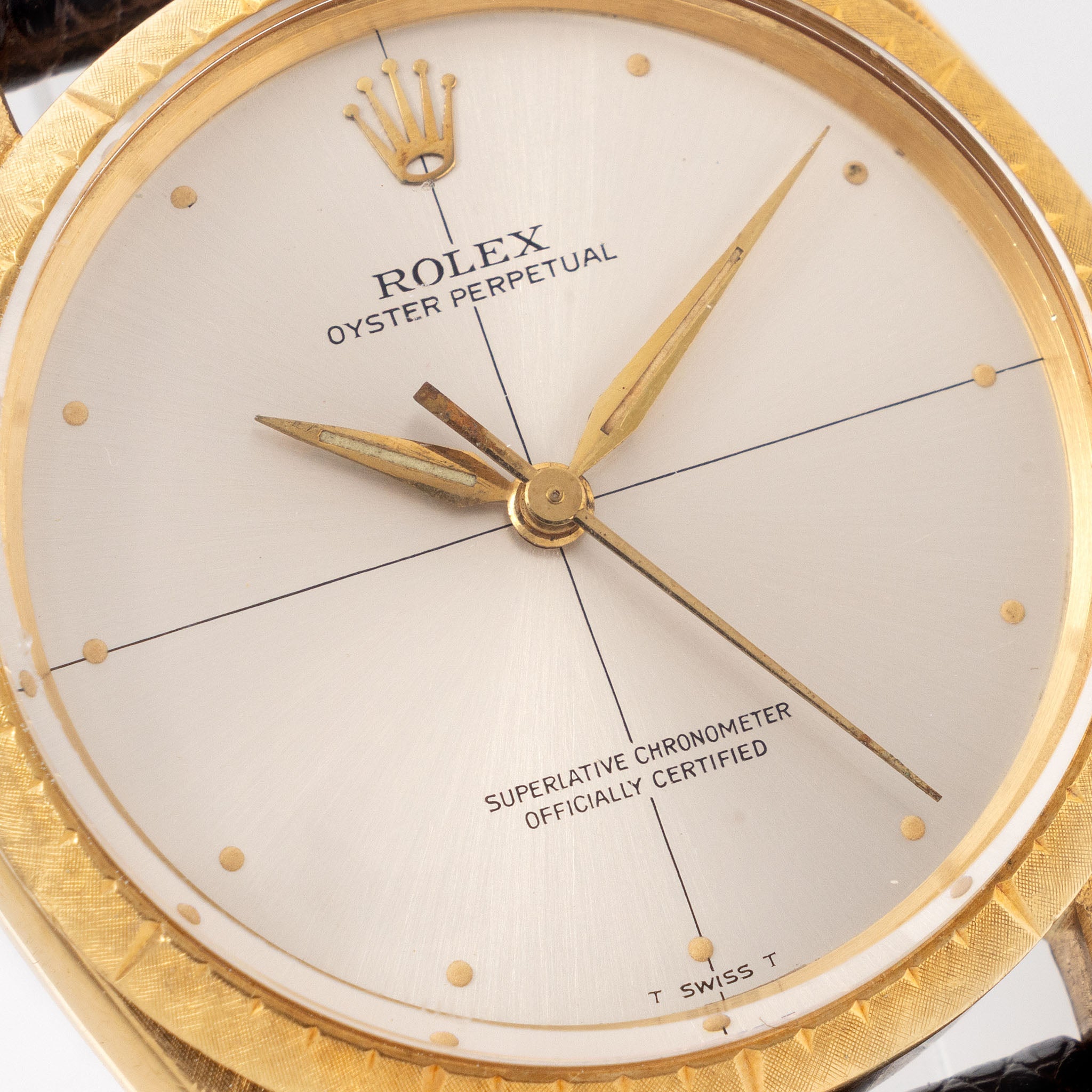 Rolex Oyster Perpetual Zephyr Silver Dial ref. 1009 in 18k Yellow Gold Florentine Finish