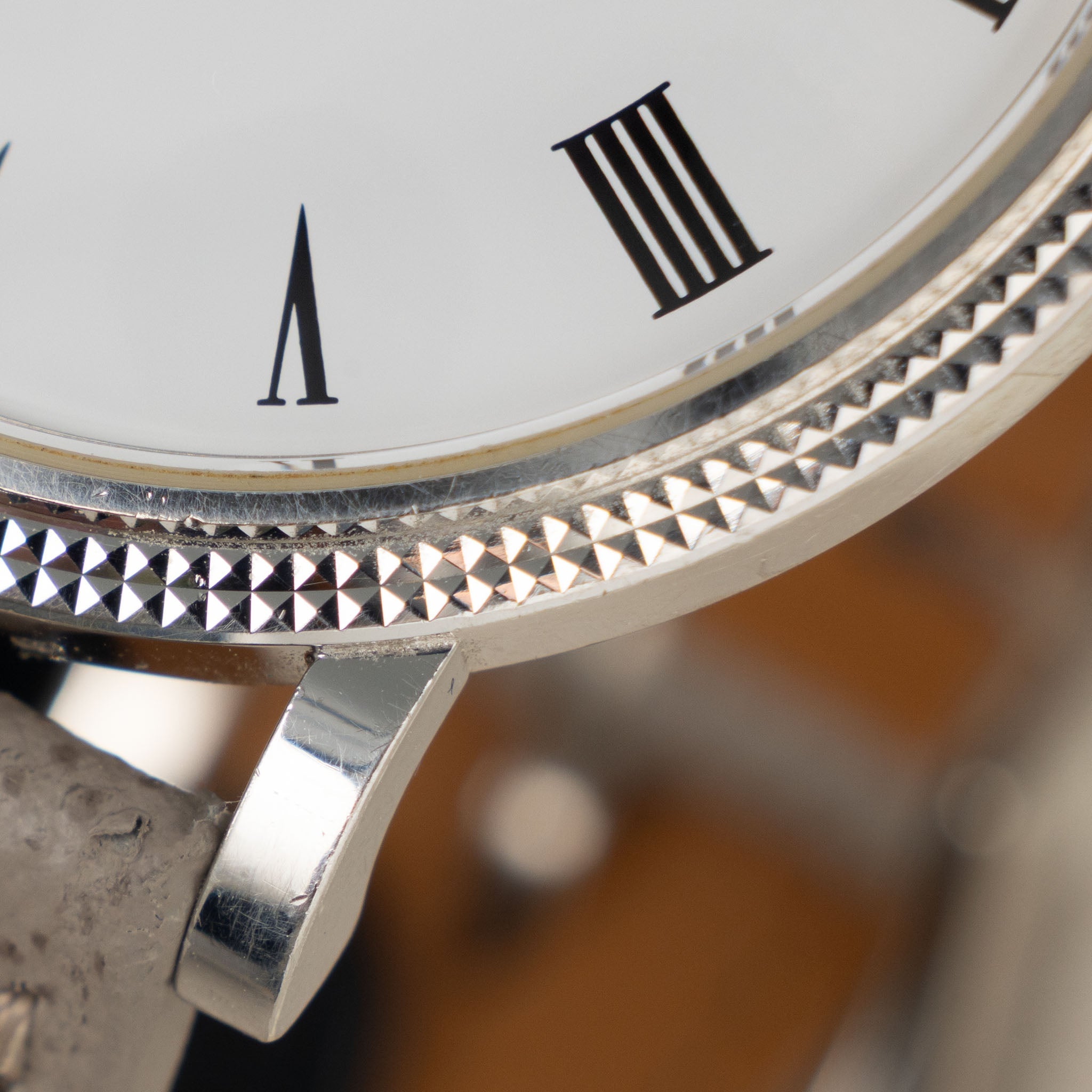 Patek Philippe Calatrava 18k White Gold Clous de Paris ref. 5120G