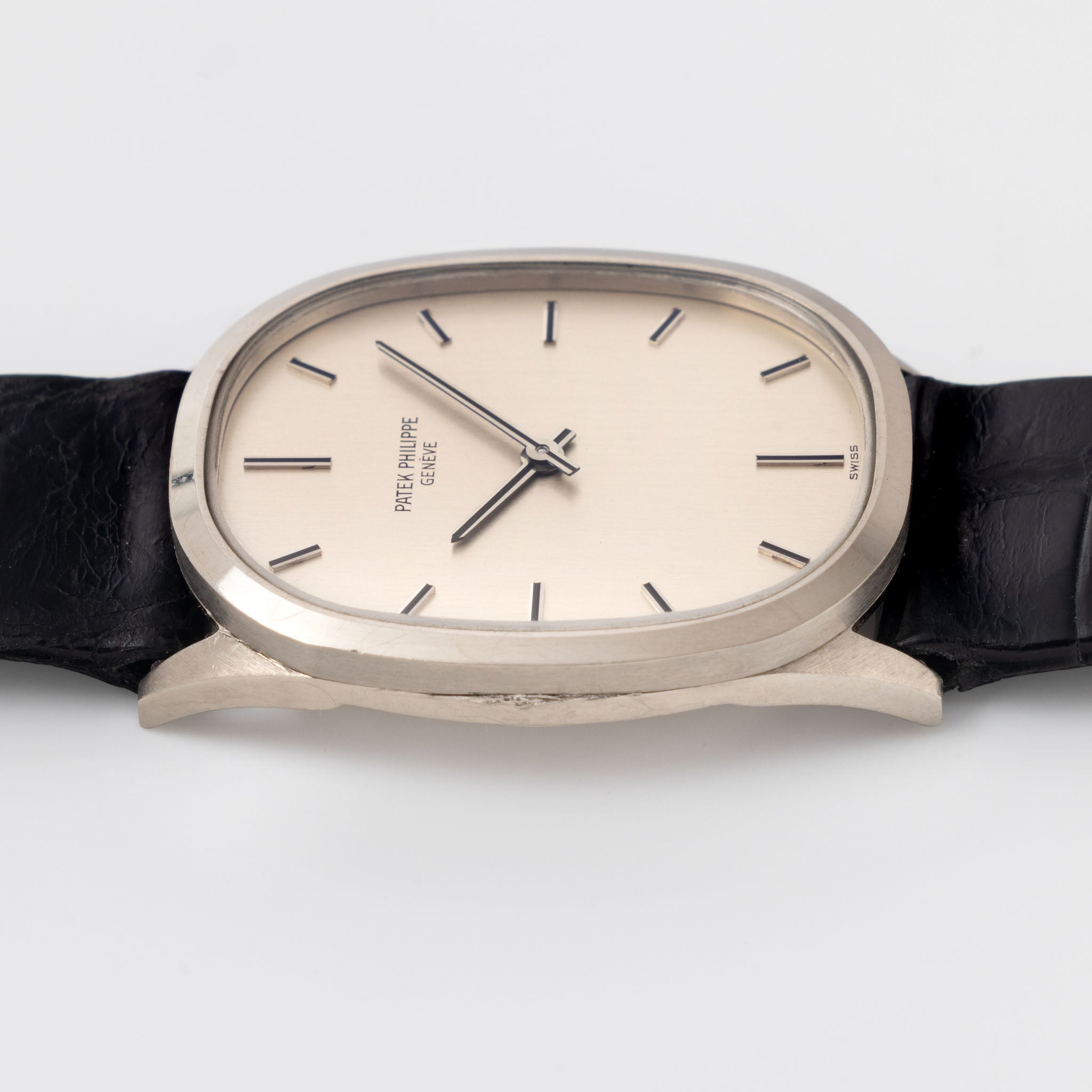 Patek Philippe Golden Ellipse 3546G Silver Dial in 18k White Gold with Extract of Archives