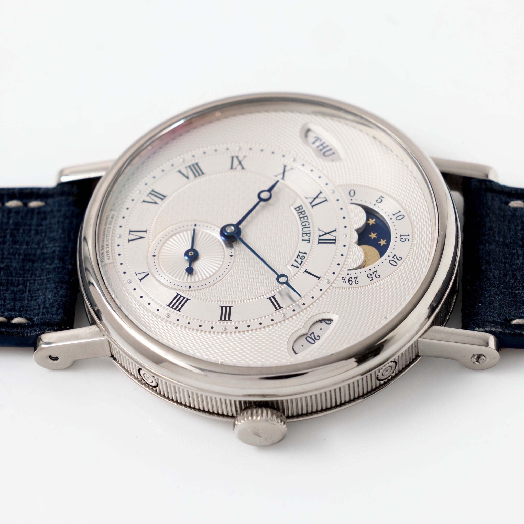 Breguet Classique Calendrier Day Date moon phase Guilloché dial in 18 k white gold ref 7337BB
