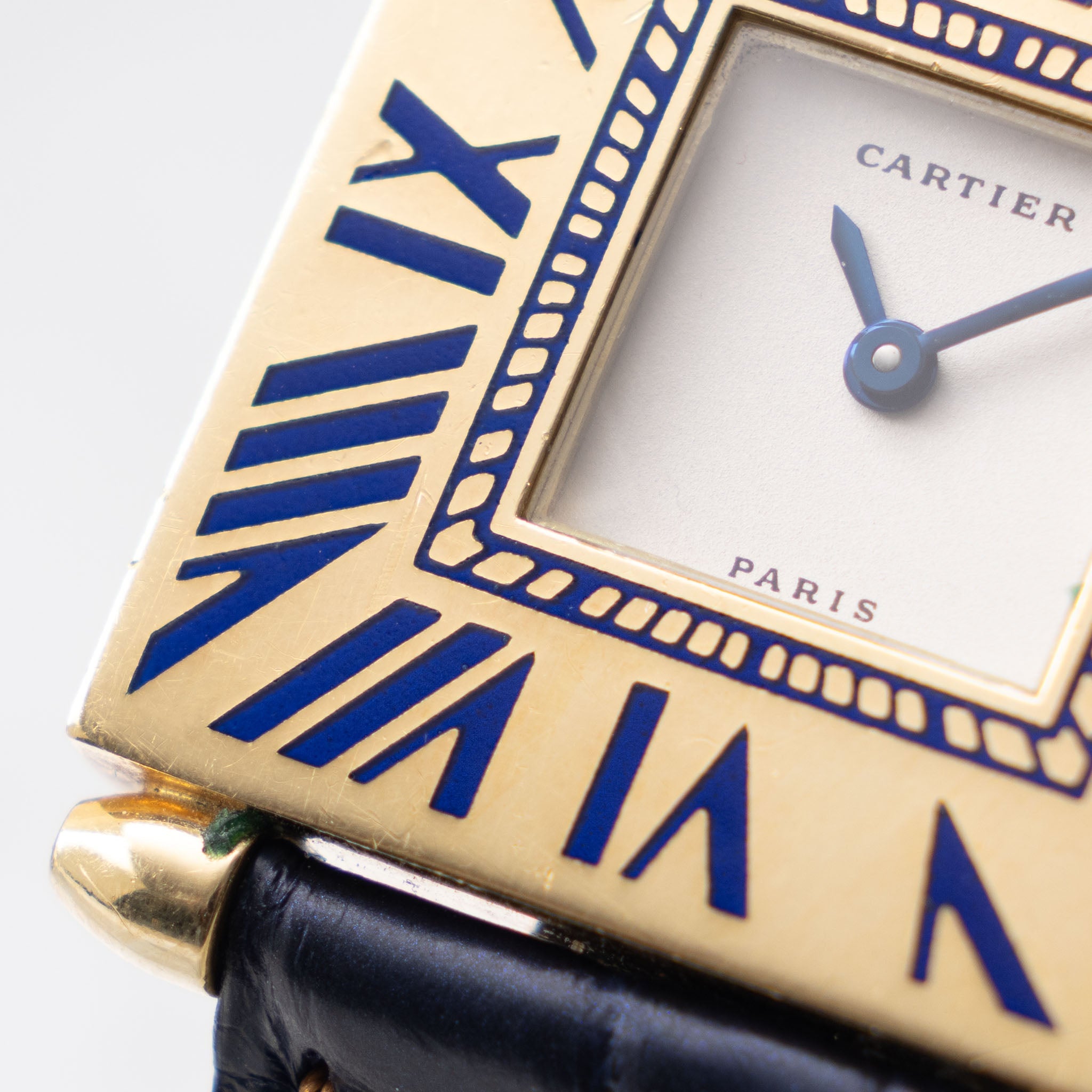 Cartier Obus Paris dial in 18 k yellow gold Blue enamel numerals