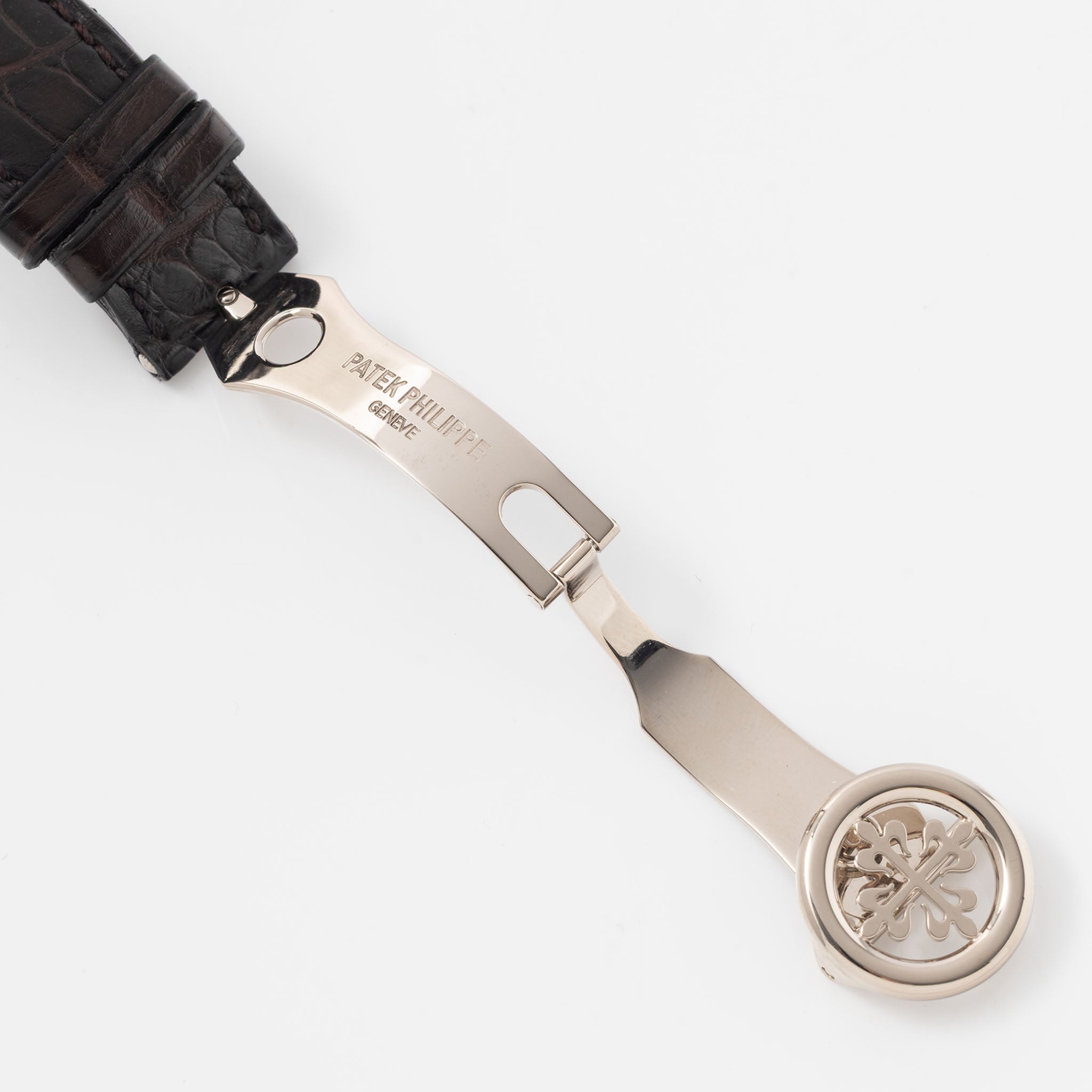 Patek Philippe Calatrava ref. 6000-010G in 18k White Gold Grey Sunburst Dial