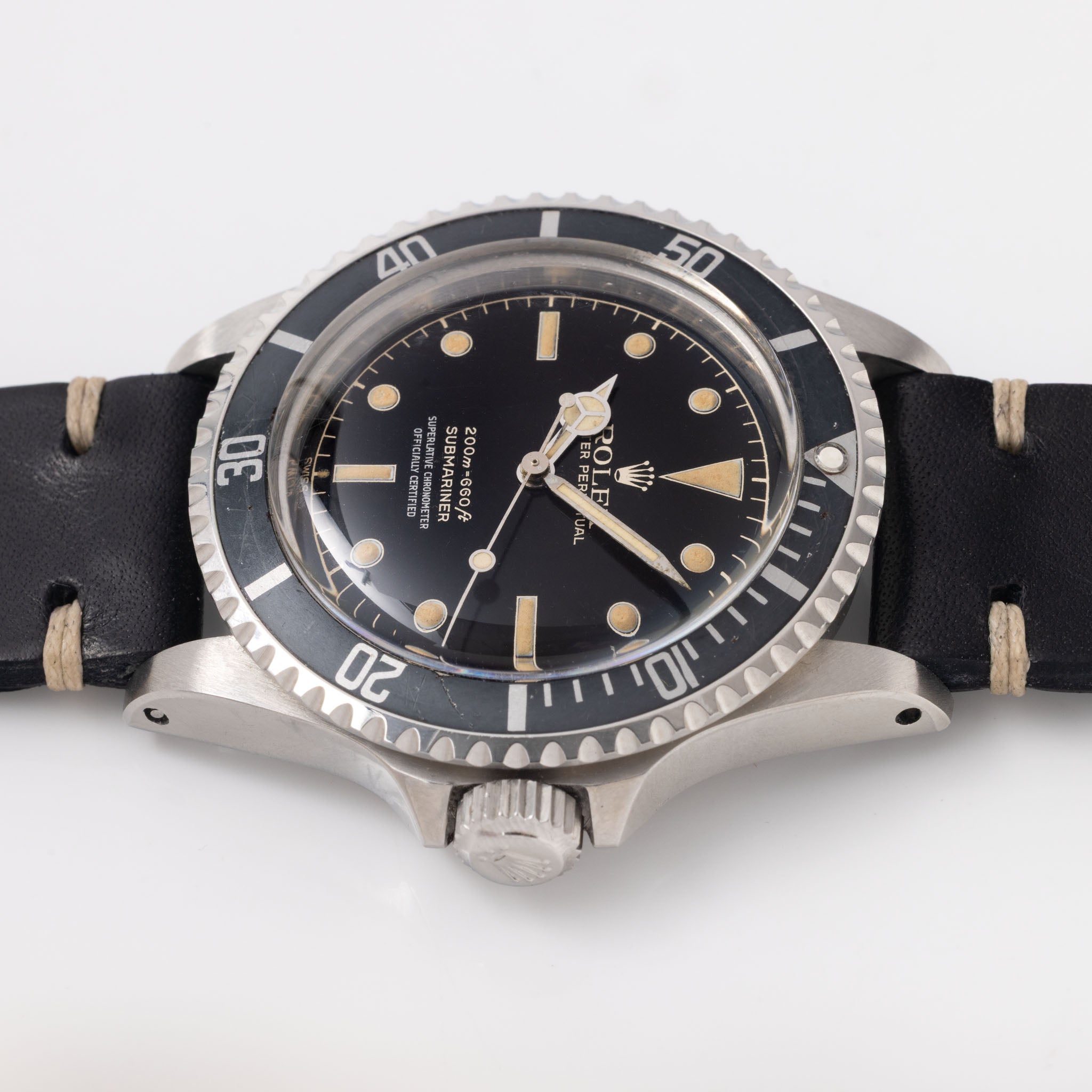Rolex Submariner 5512 4-liner Gilt Chapter Ring Exclamation point Dial Pointed Crown Guards Case