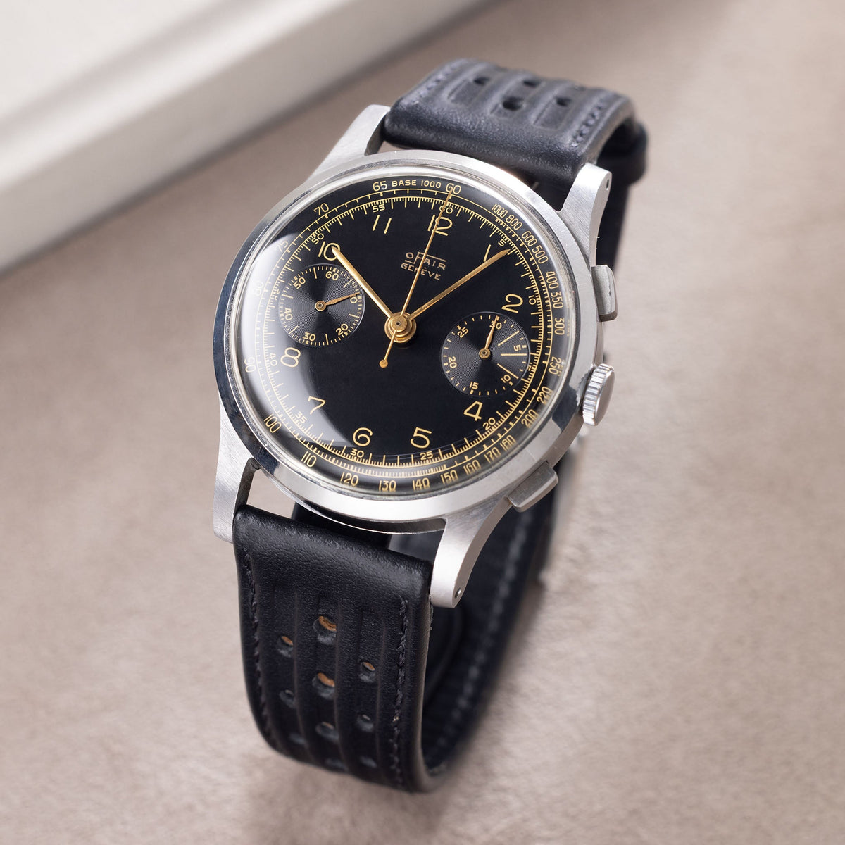 Ofair Cal.22 1940's Oversized Chronograph Black dial Motor sport Championship Geneva