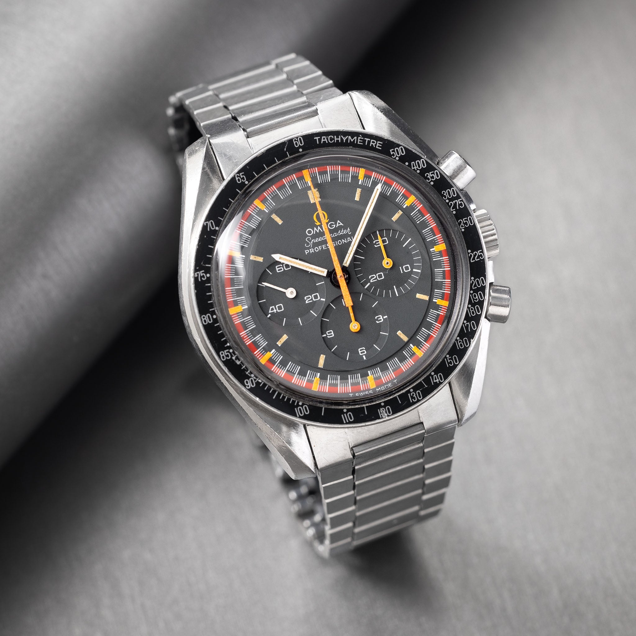 Omega Speedmaster 145.022-69 Grey Racing dial with Original Box and Booklet