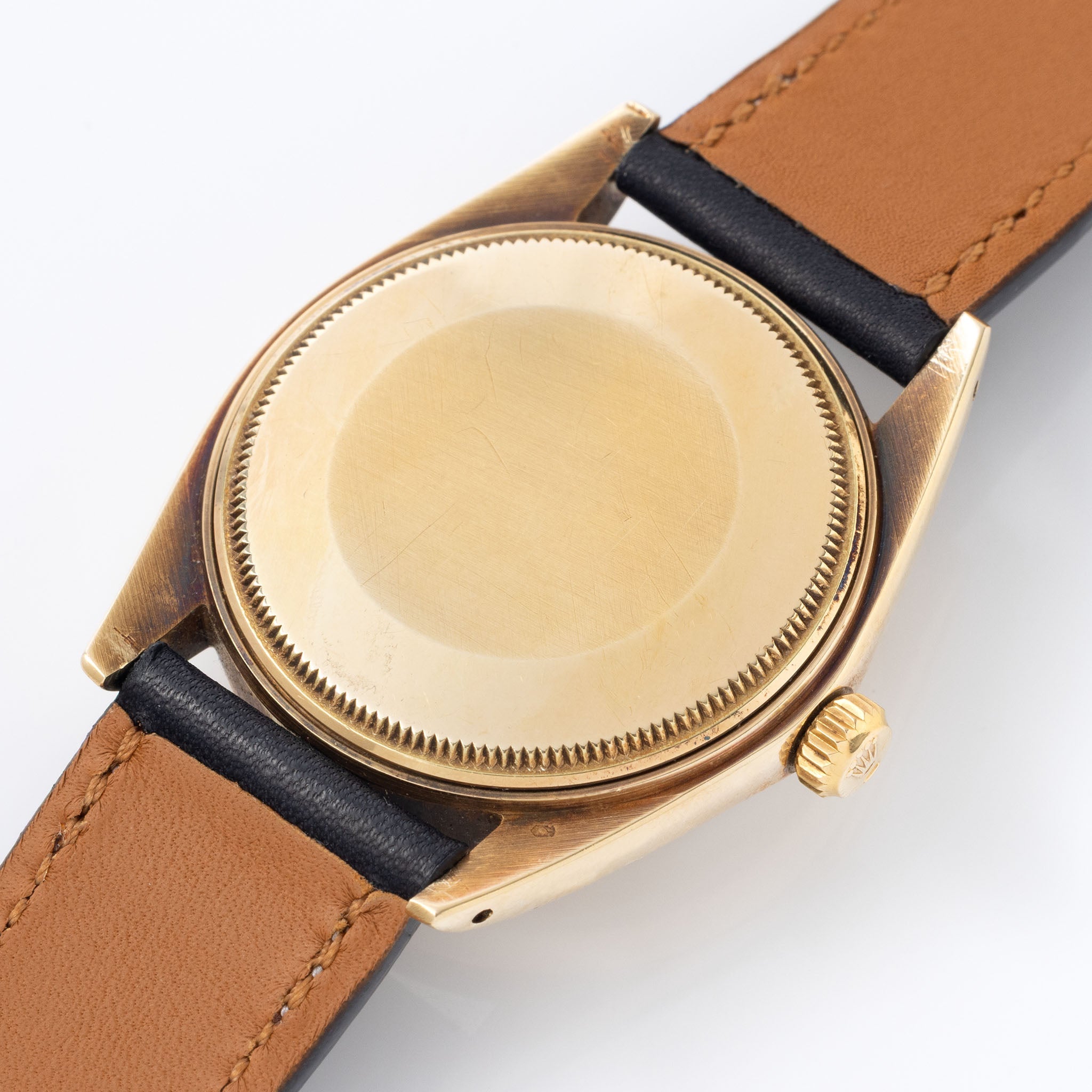 Rolex Oyster Perpetual 1500 Silver Underline Dial in 14k Yellow Gold
