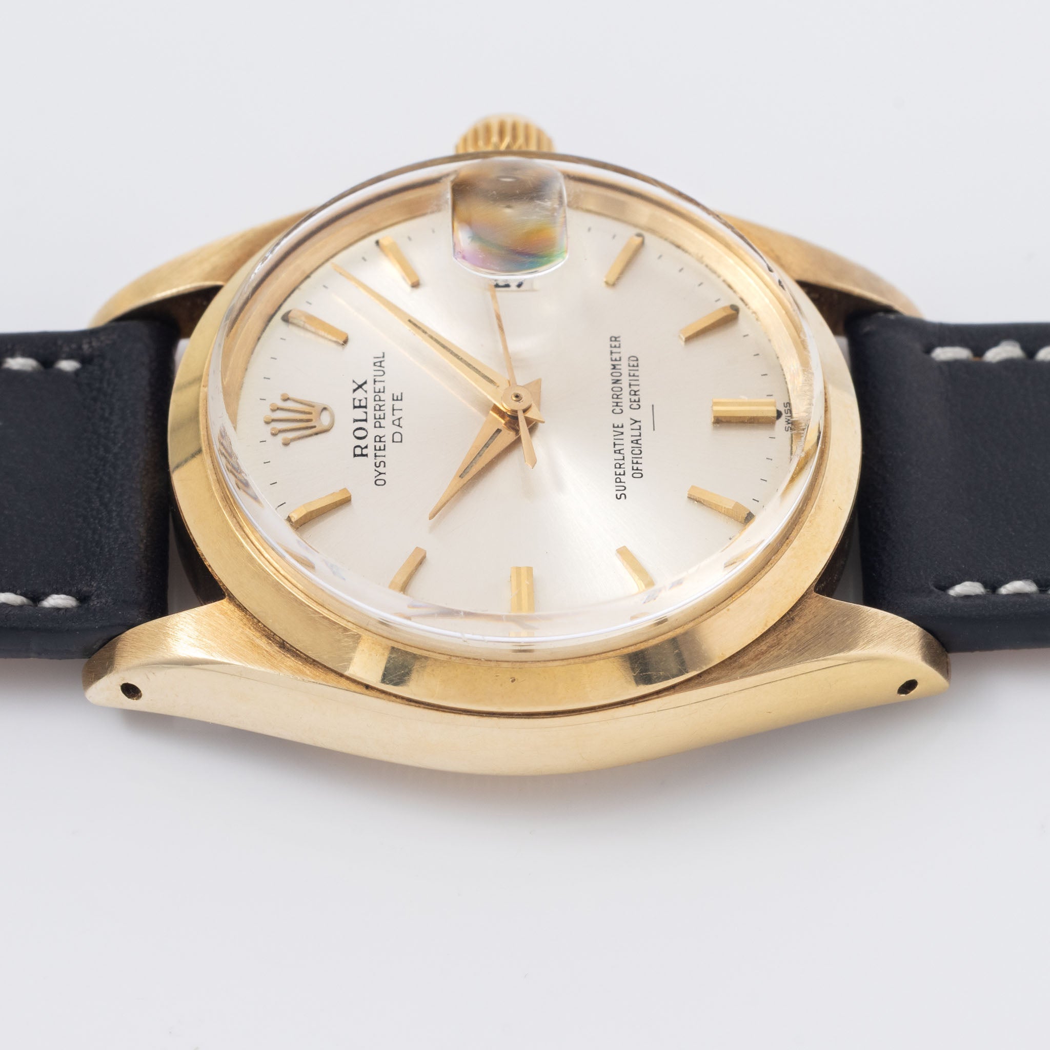 Rolex Oyster Perpetual 1500 Silver Underline Dial in 14k Yellow Gold