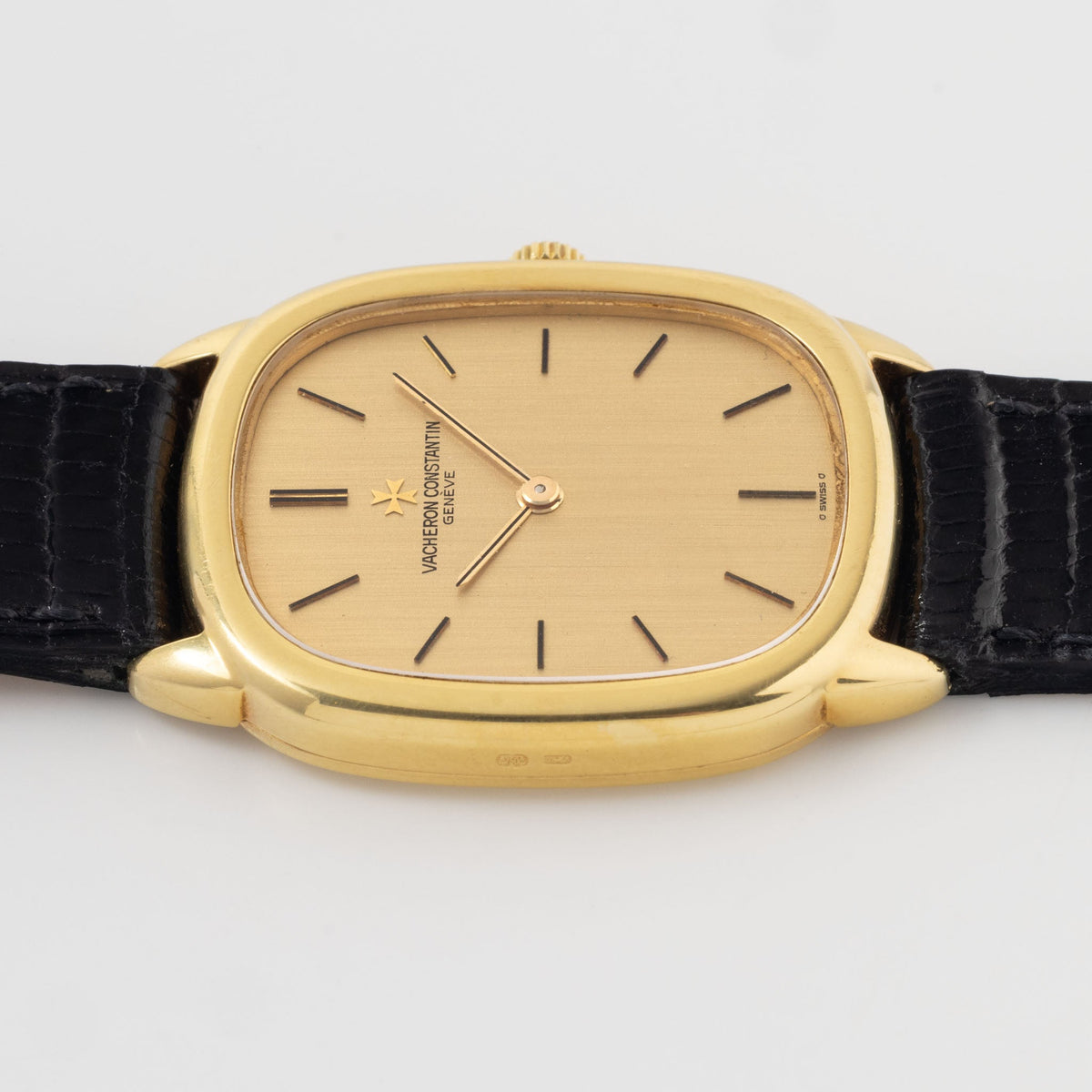 Vacheron Constantin Ellipse Ref. 39007 – Champagne Sigma Dial with Box and Papers