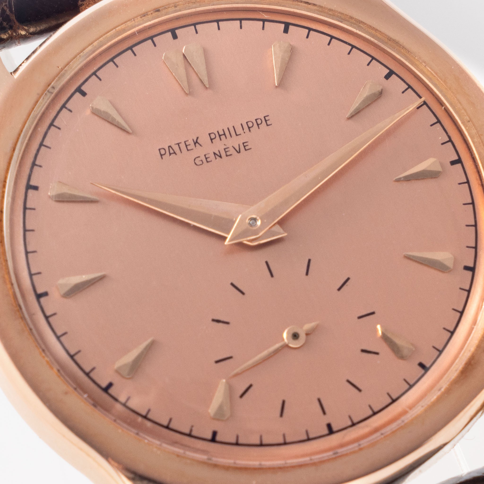 Patek Philippe Calatrava "pink on pink " ref 2450 in 18 k rose gold with extract of archives