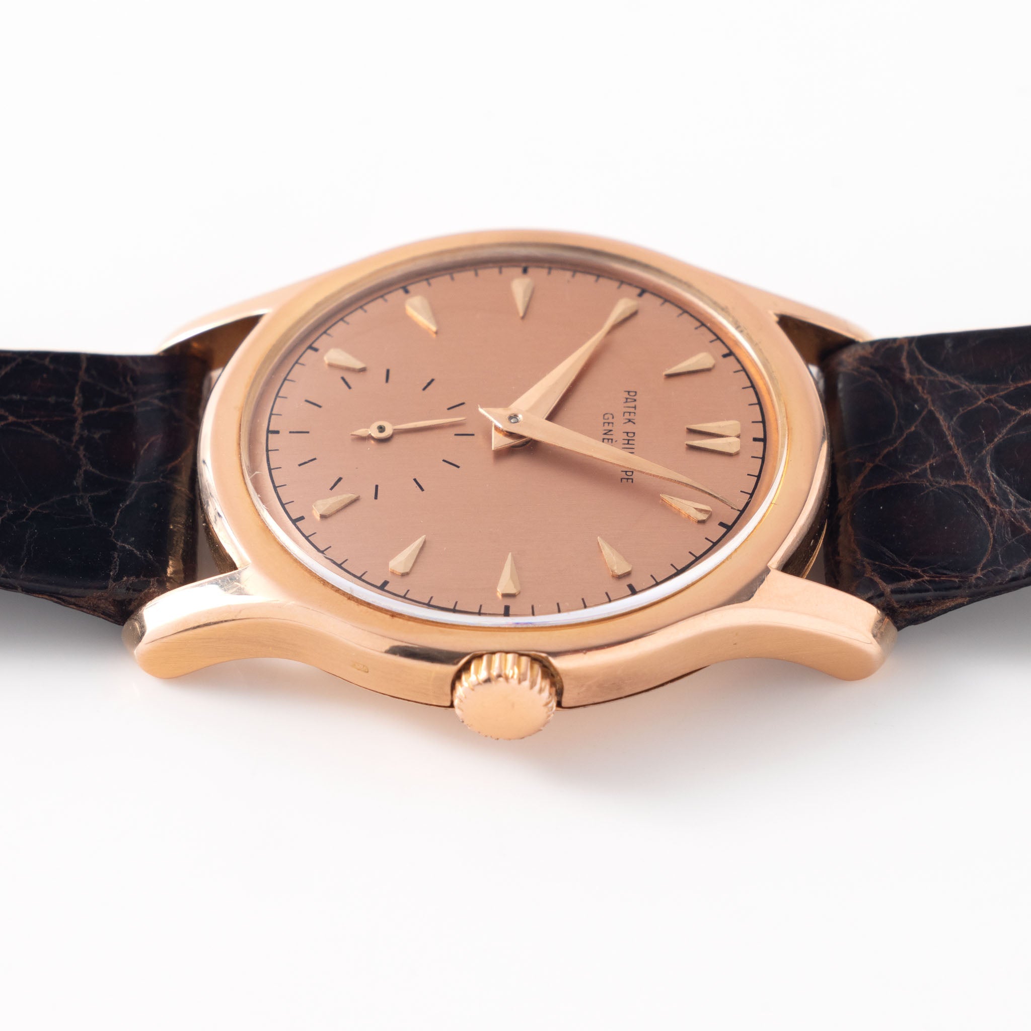Patek Philippe Calatrava "pink on pink " ref 2450 in 18 k rose gold with extract of archives
