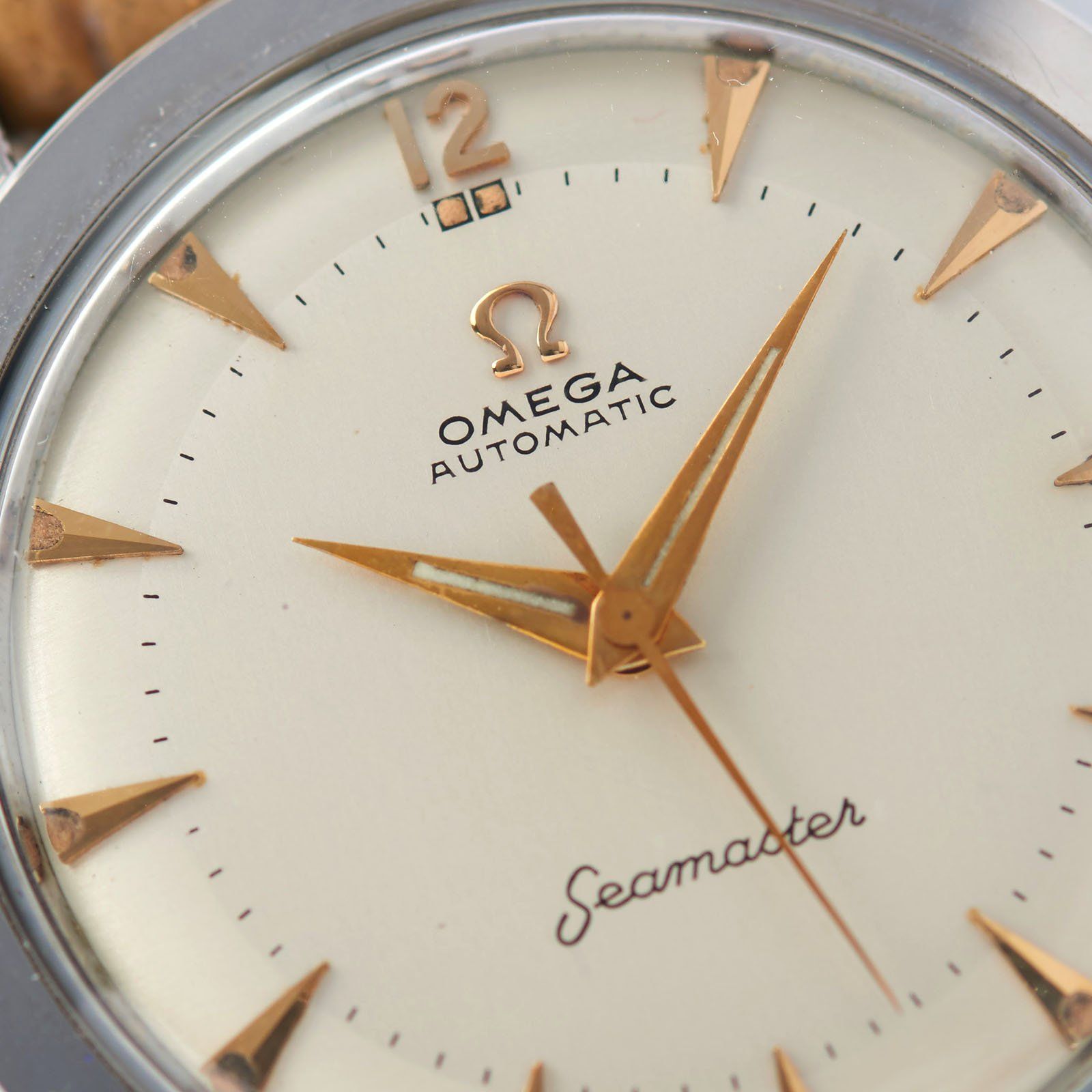 Vintage NOS Omega Seamaster Dress Watch ref 2577