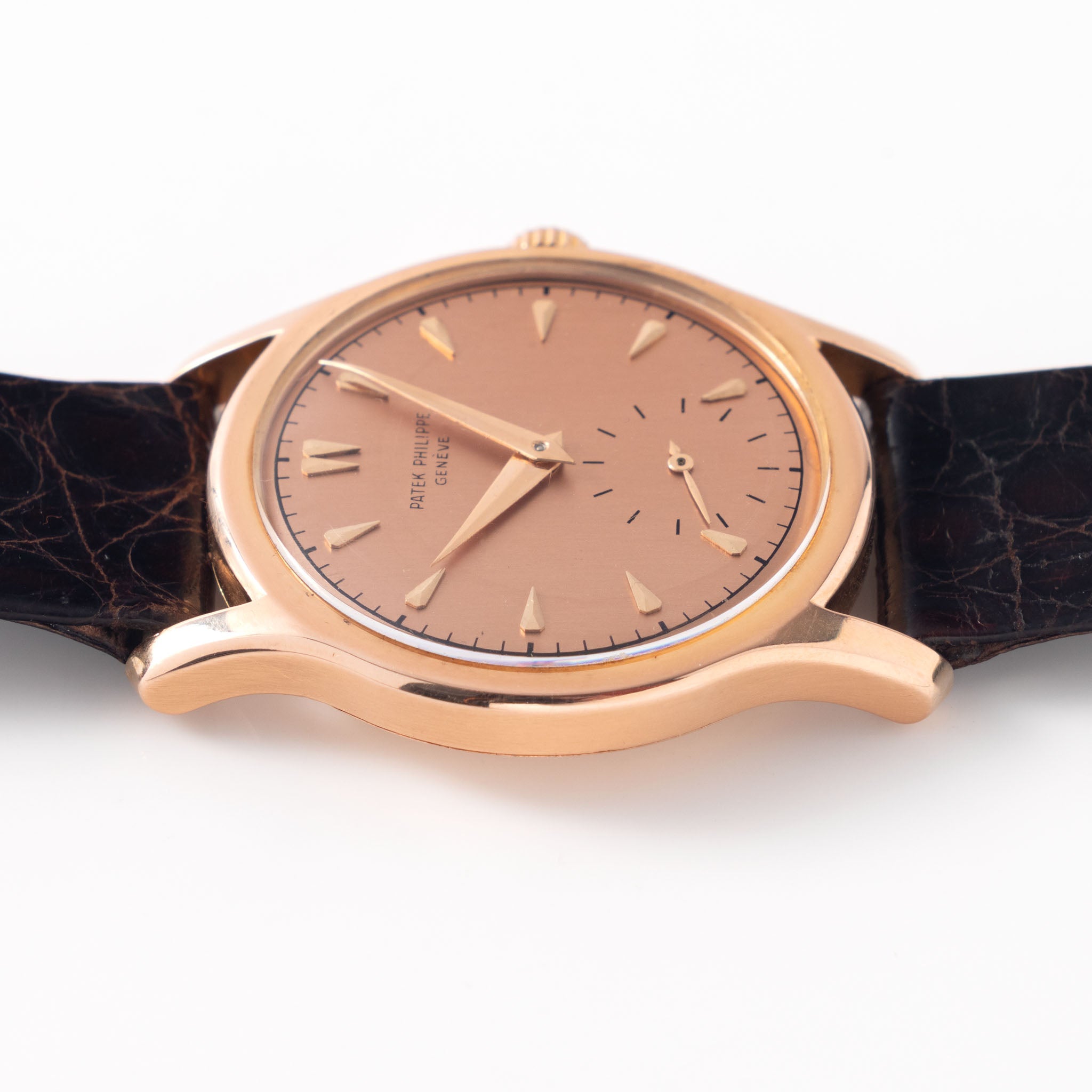 Patek Philippe Calatrava "pink on pink " ref 2450 in 18 k rose gold with extract of archives
