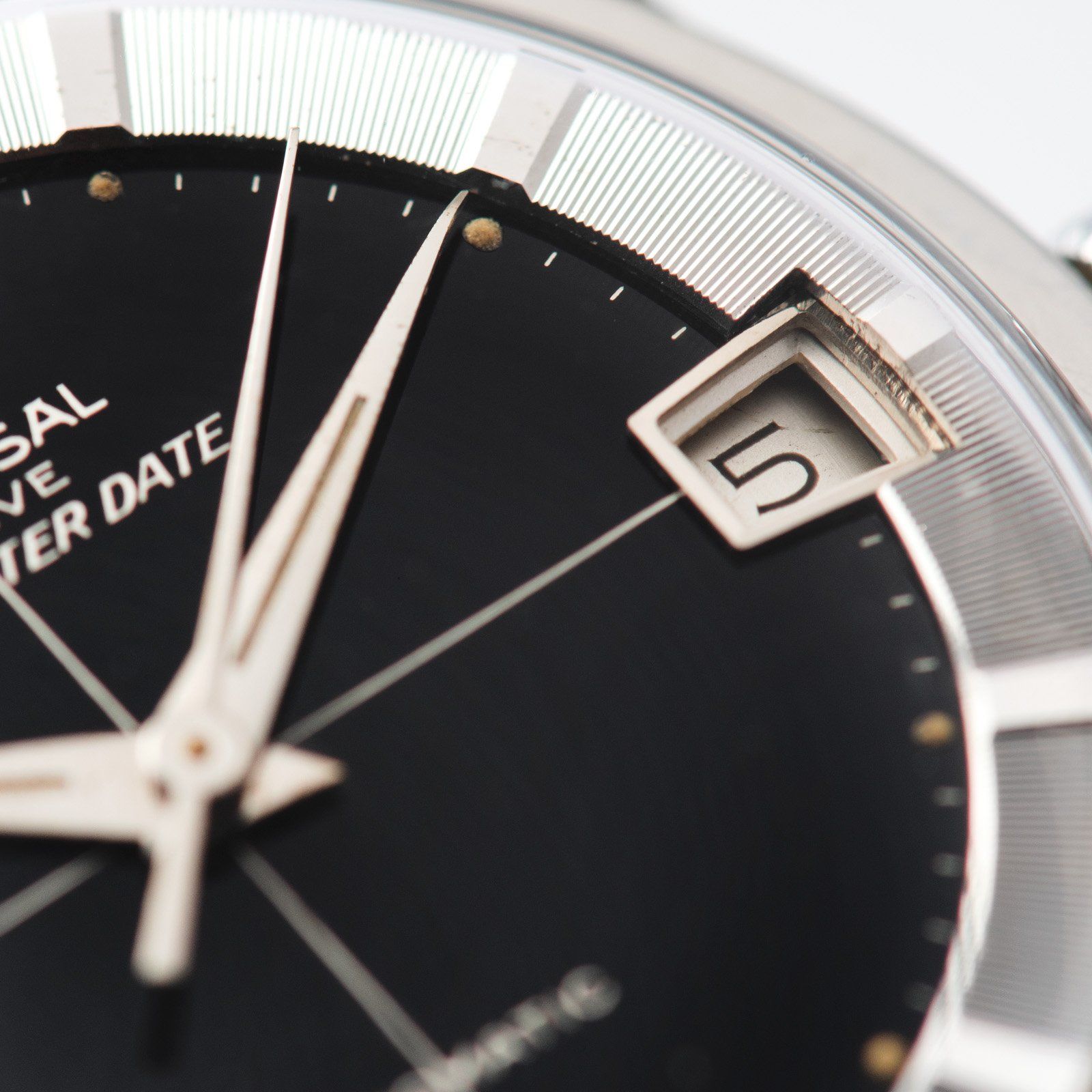 Universal Geneve Polerouter Date Gilt Dial Ref 317537
