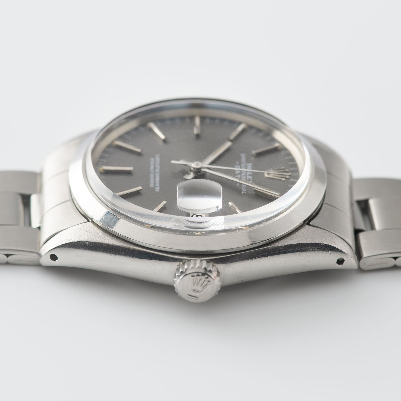 Rolex Date Reference 1500 Grey Dial