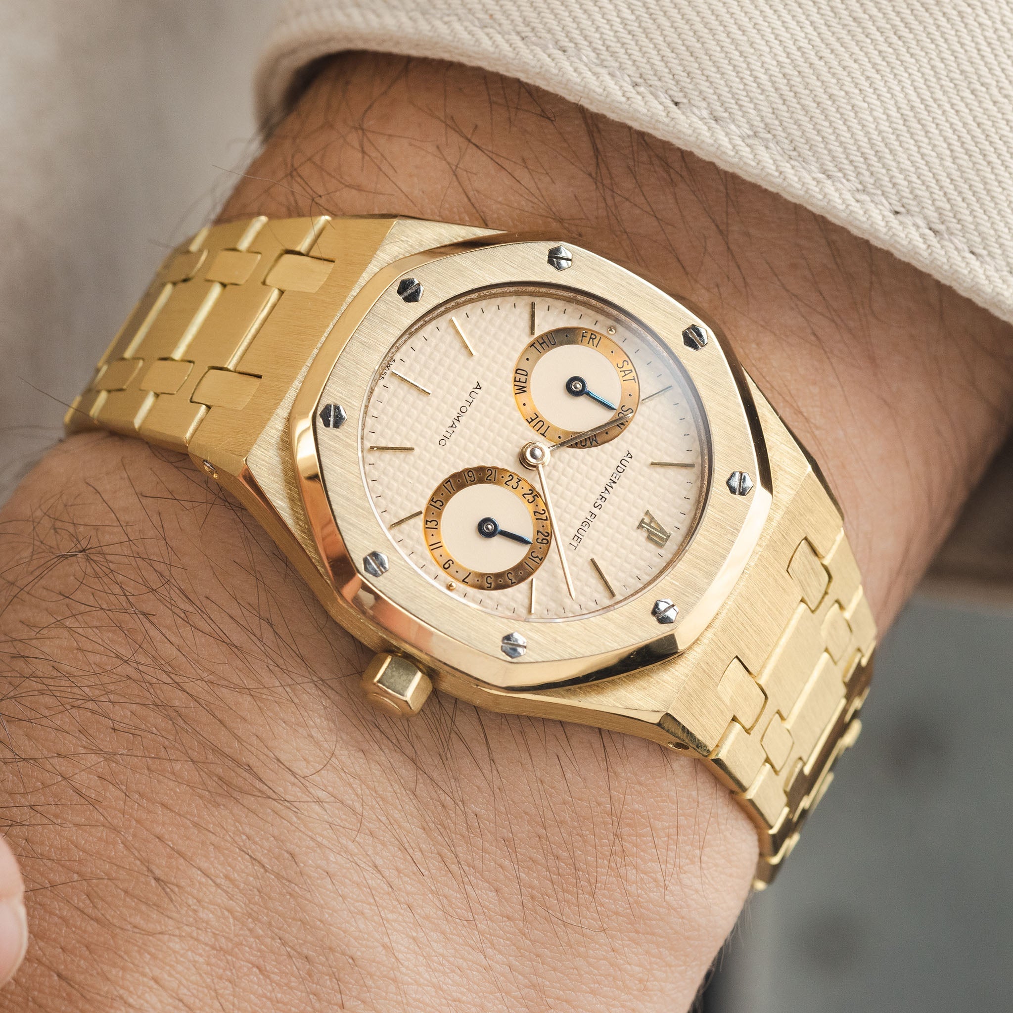 Audemars Piguet Royal Oak 5572BA Day-Date 18kt Yellow Gold "Owl" With Archive Extract