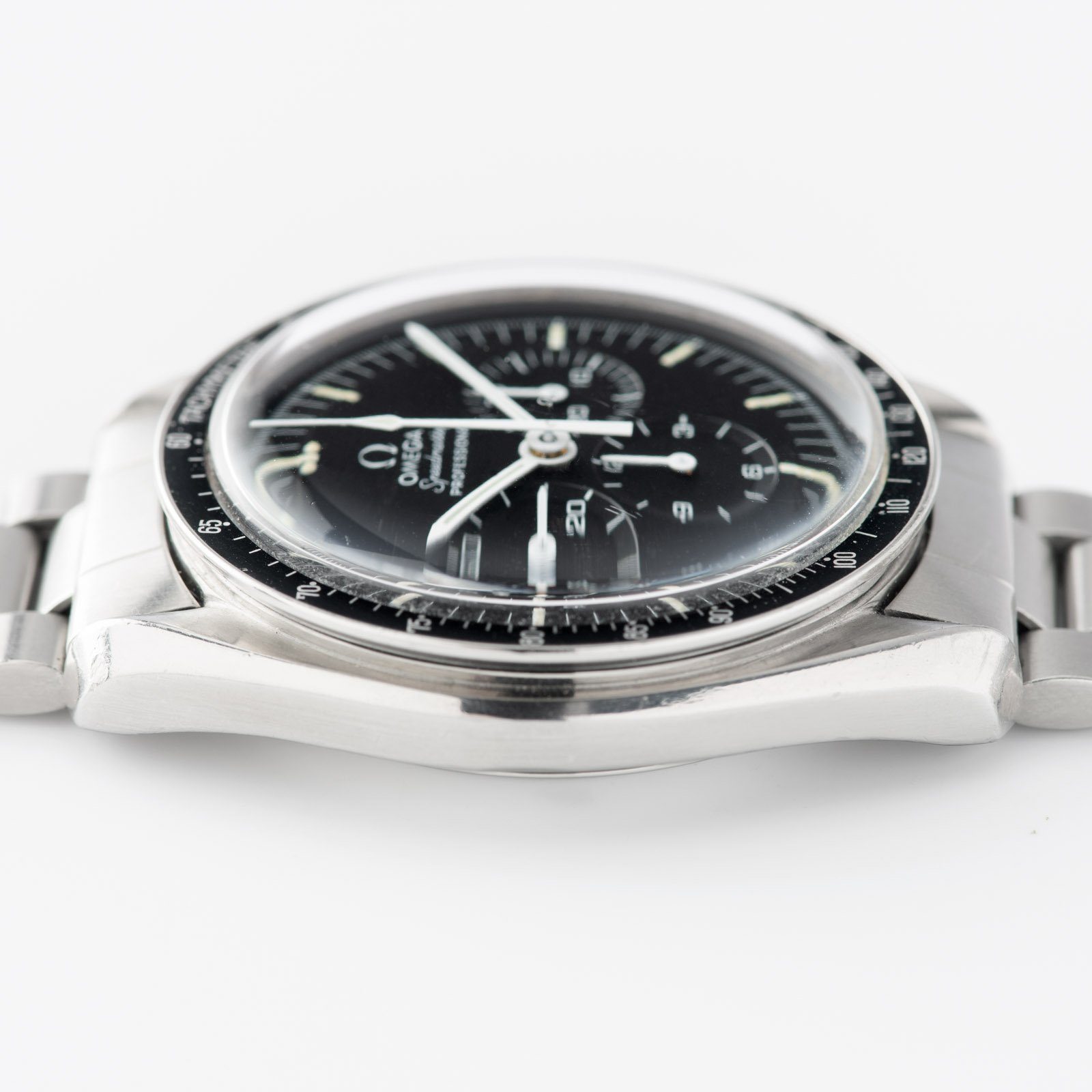 Omega Speedmaster 145.022-69 Straight Writing