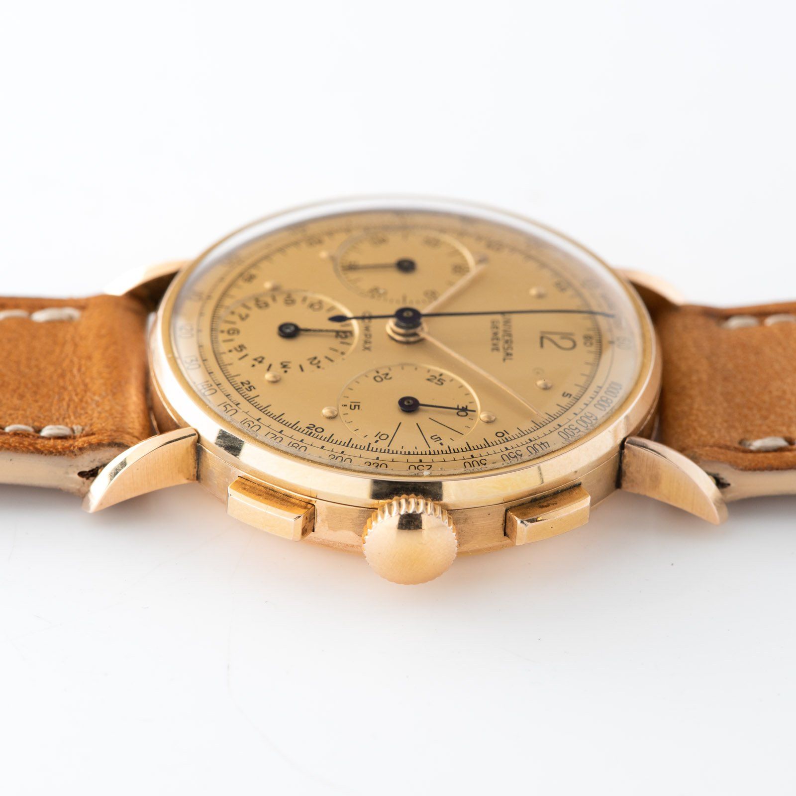 Universal Geneve Chronograph Tri Compax 18kt Rose Gold