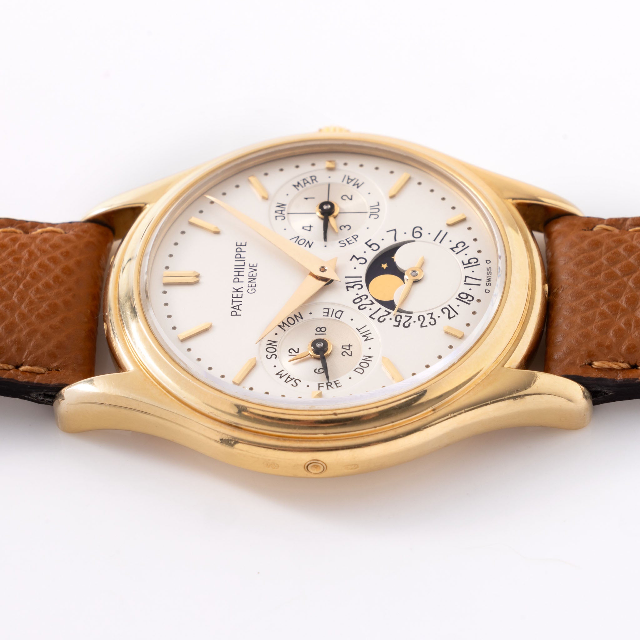 Patek Philippe Perpetual Calendar 3940J Second Series with Original Paper