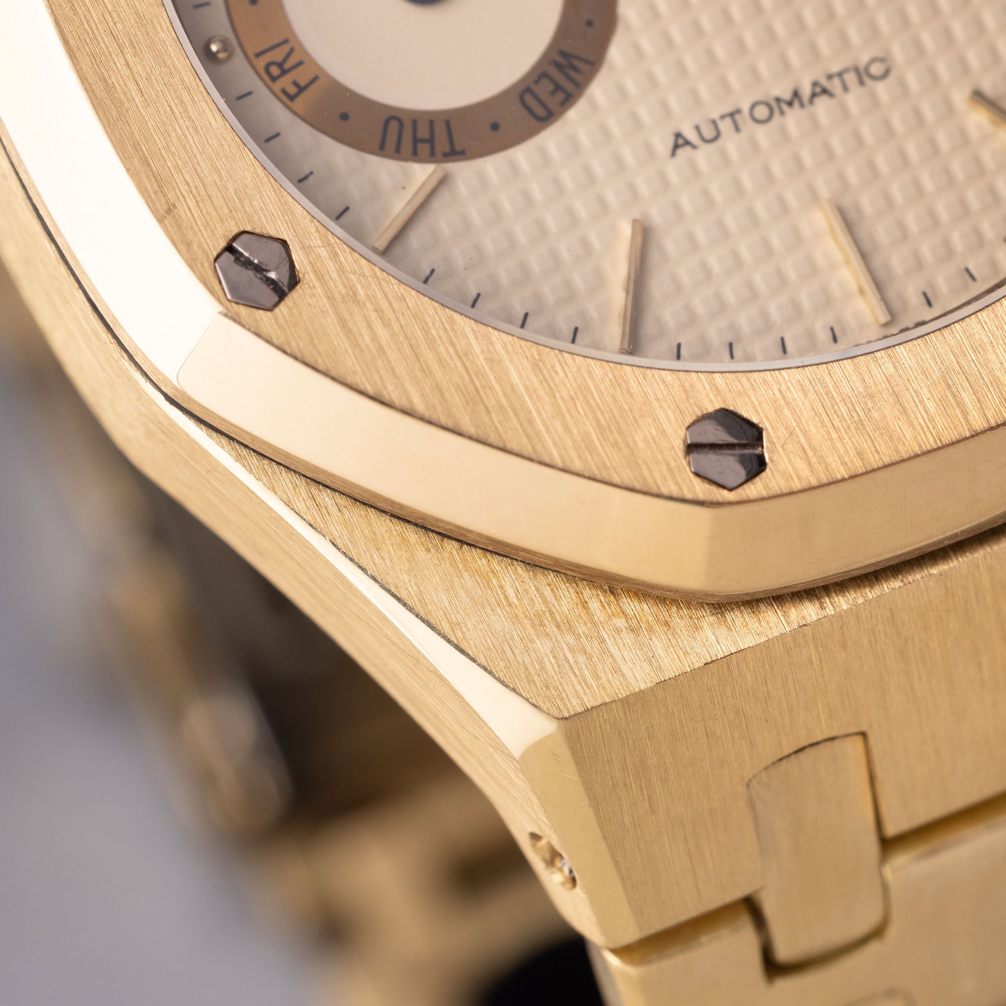 Audemars Piguet Royal Oak 5572BA Day-Date 18kt Yellow Gold "Owl" With Archive Extract