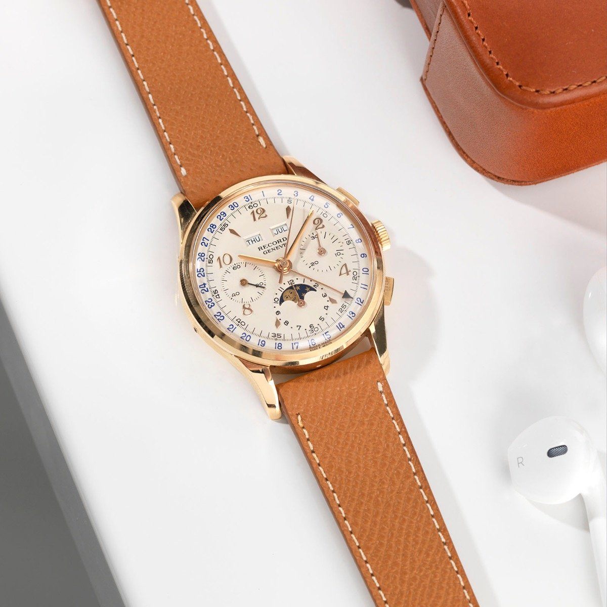 Record Triple Date Moonphase & Chronograph 1950s Valjoux 88