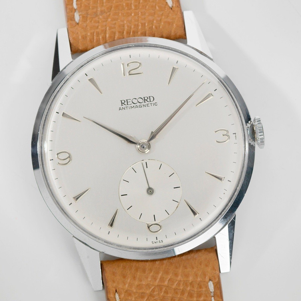 Record Oversize 1950s Large Case 38mm