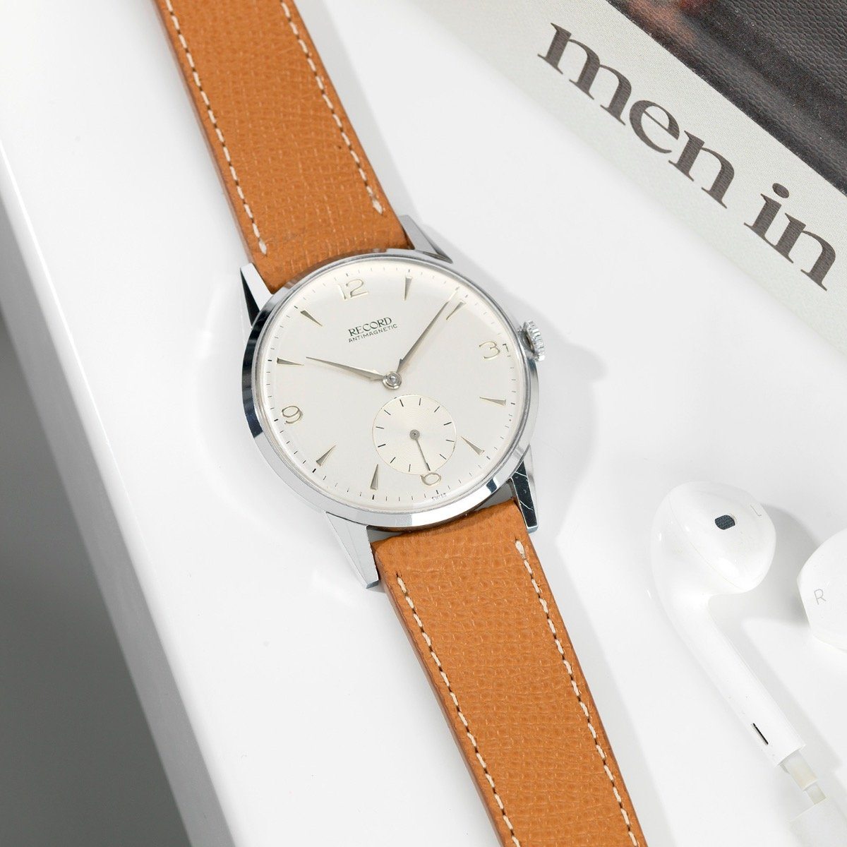 Record Oversize 1950s Large Case 38mm