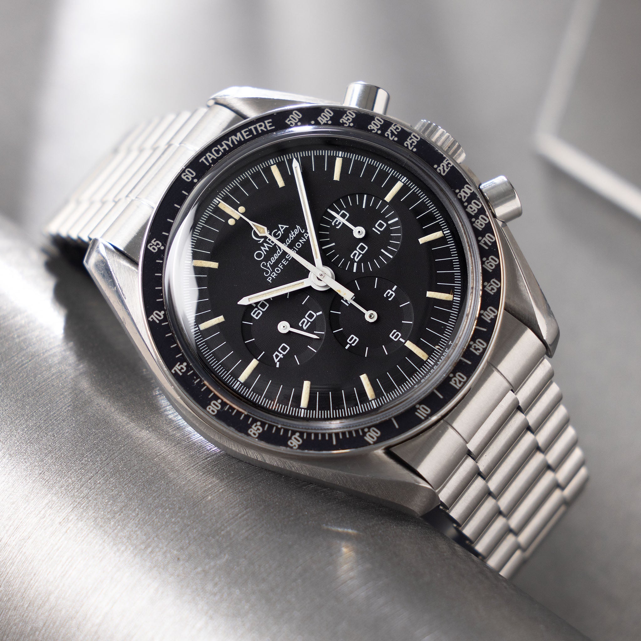 Omega outlet speedmaster kopen