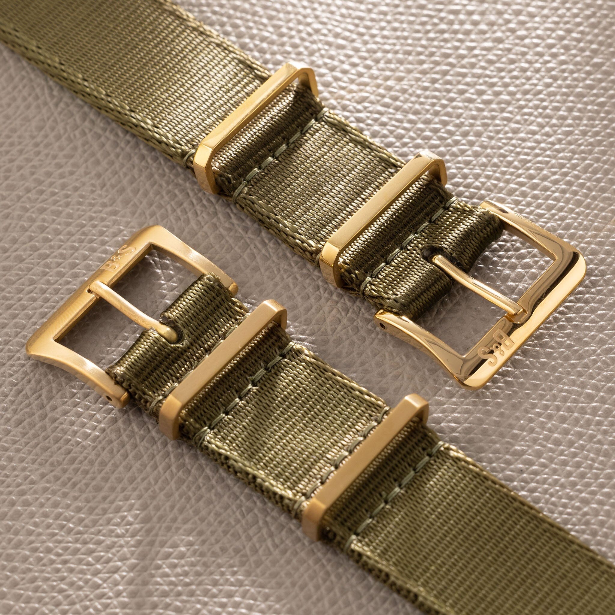 Deluxe Nylon Nato Horlogeband Olive Drab Green - Mat Goud